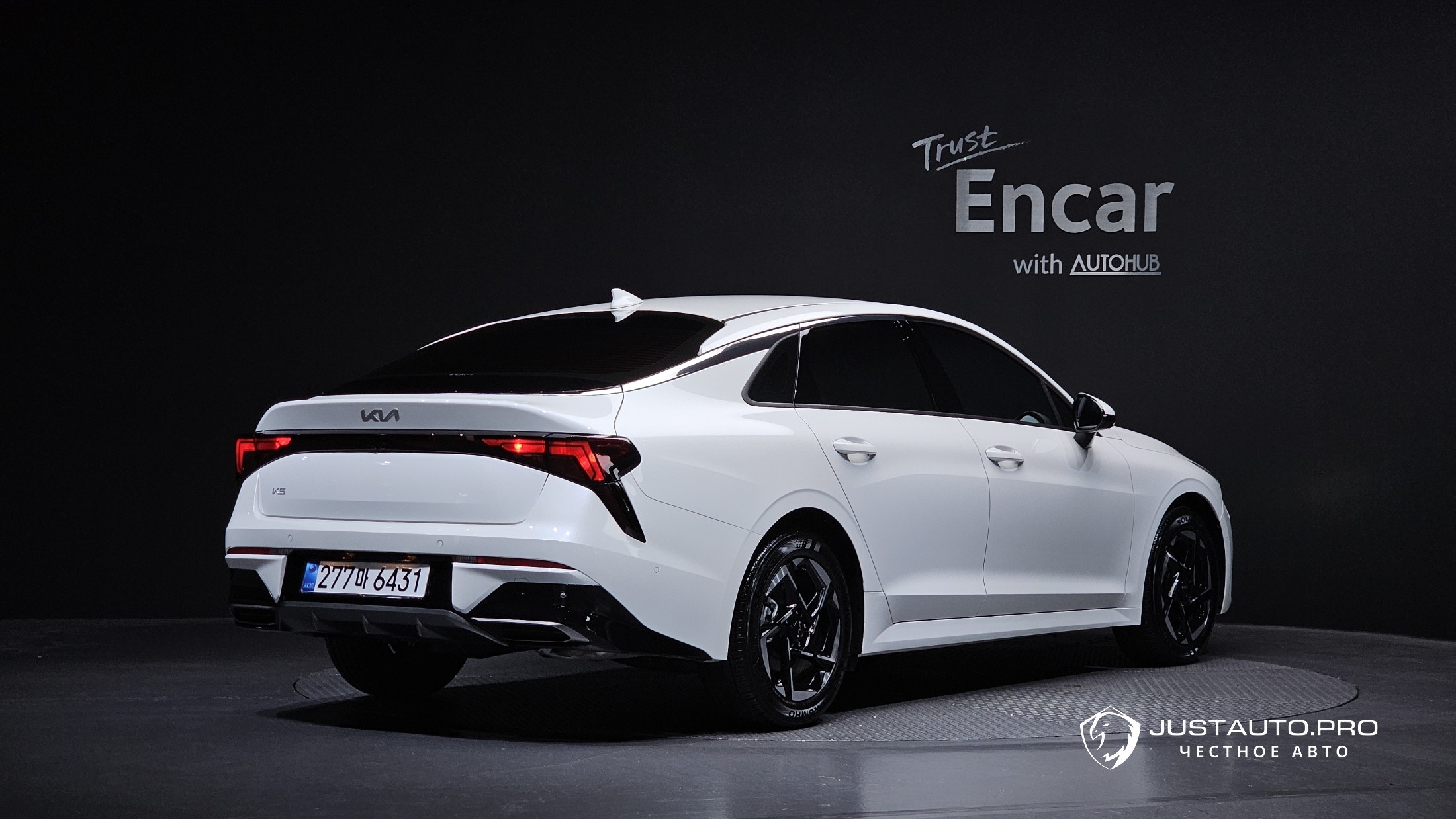 Автомобиль Kia K5