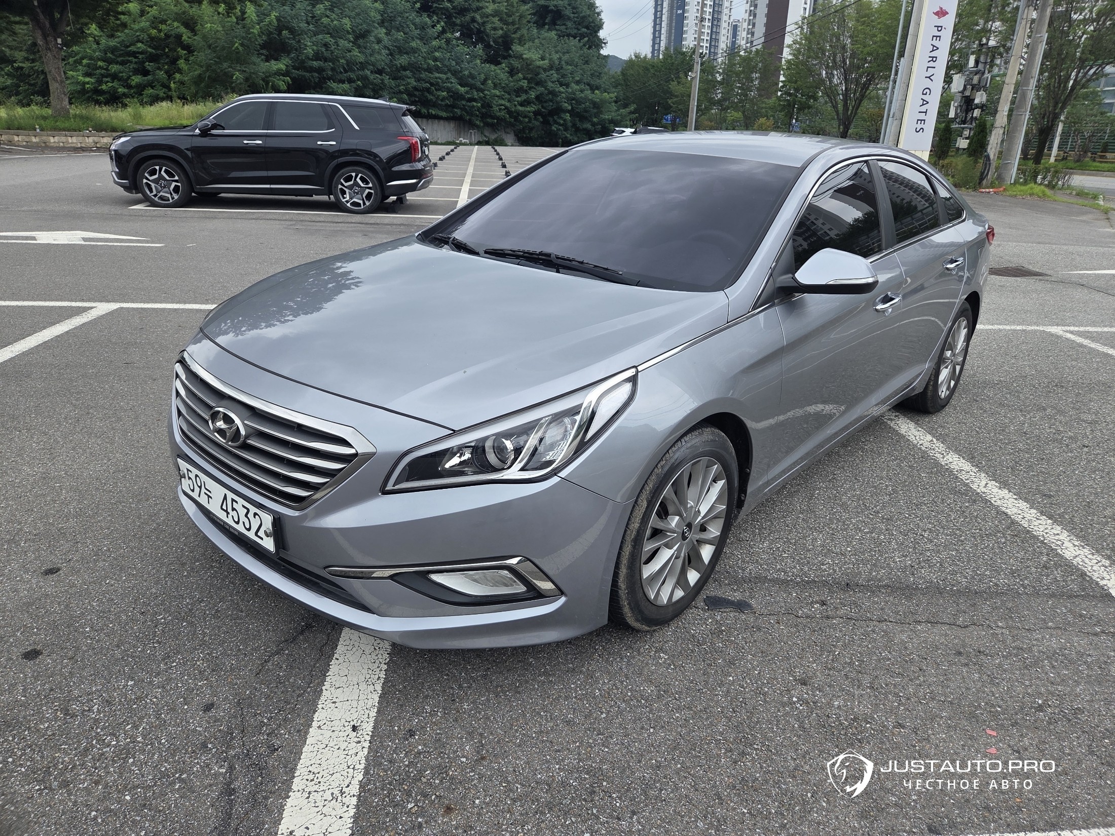 Автомобиль Hyundai Sonata