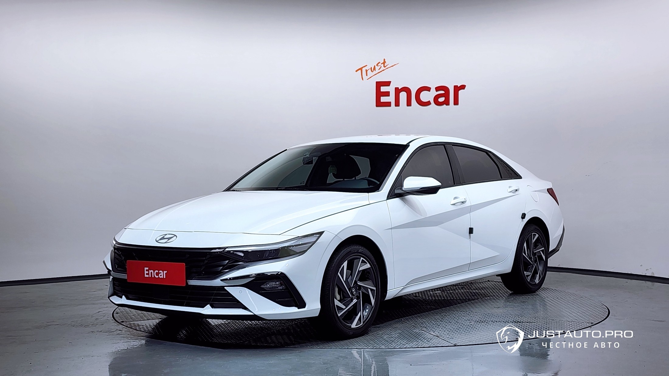 Автомобиль Hyundai AVANTE