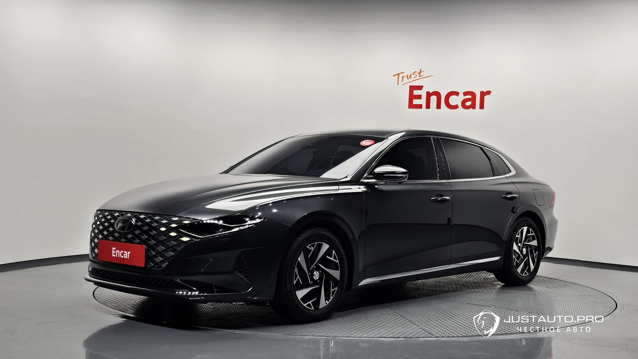 Автомобиль Hyundai Grandeur