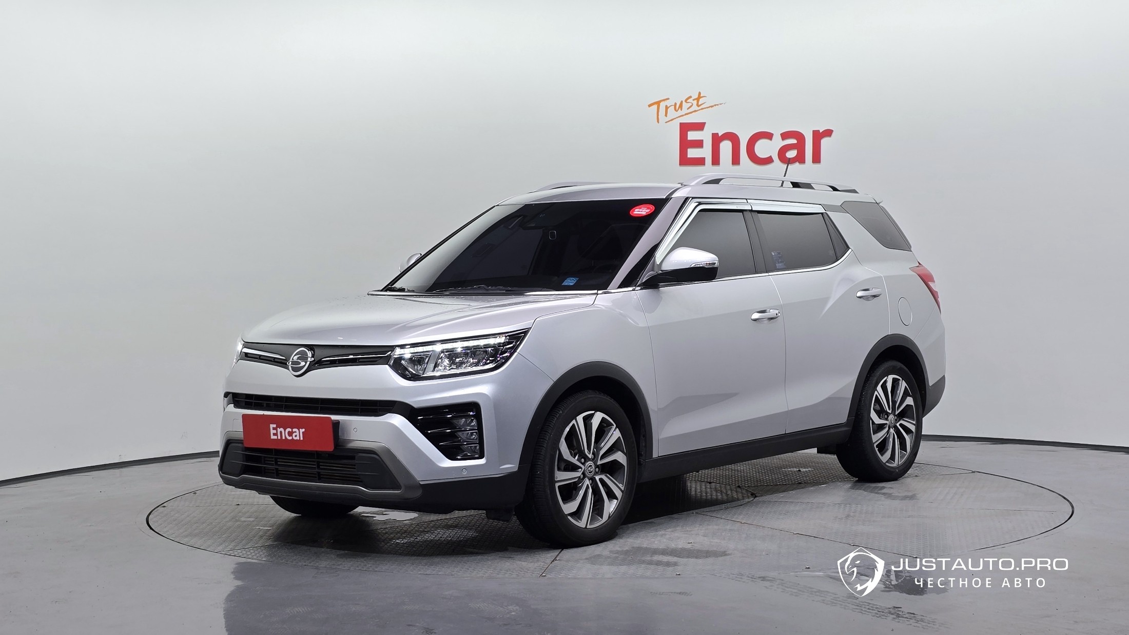 Автомобиль KG_Mobility_Ssangyong TIBOLI