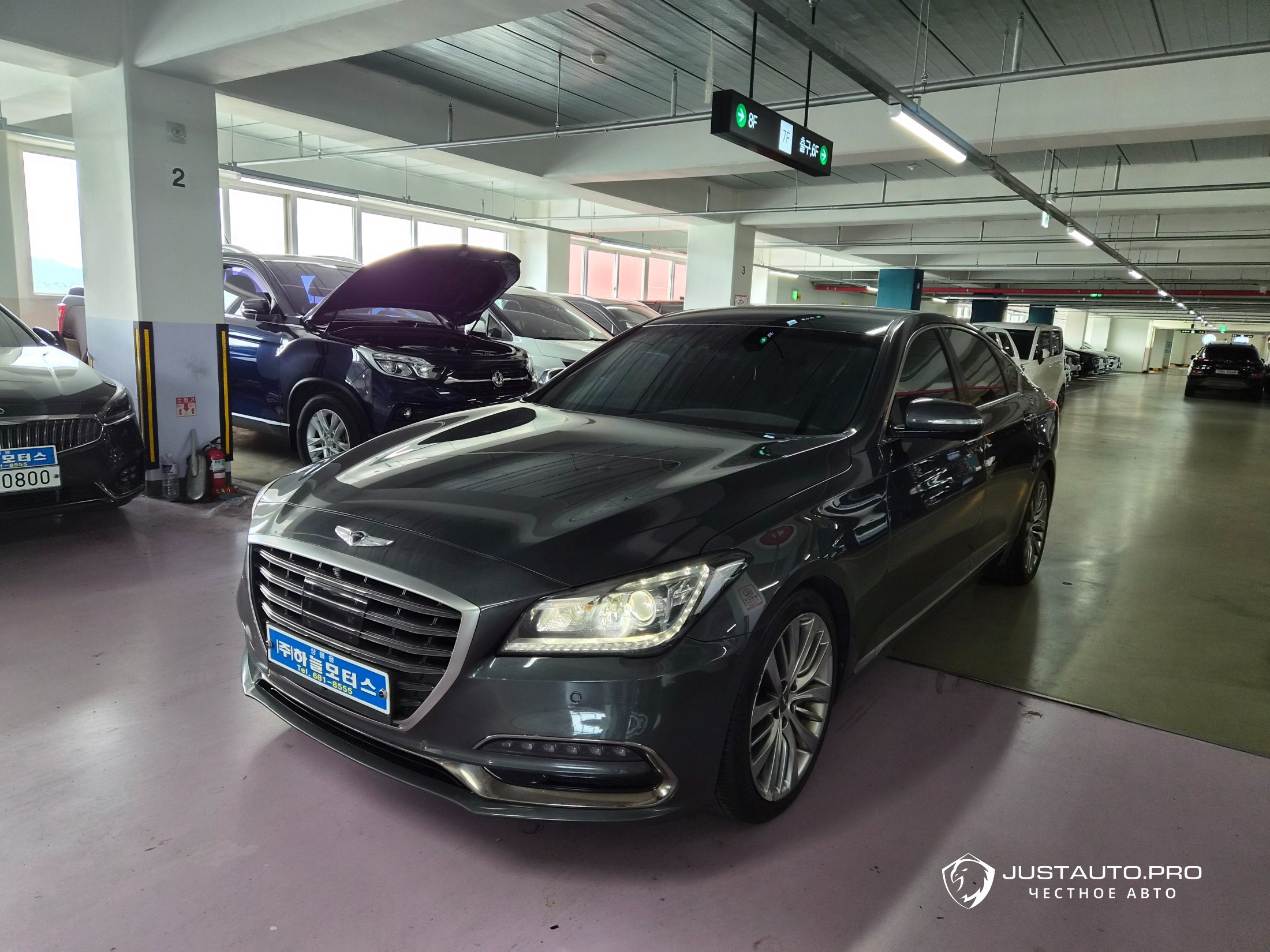 Автомобиль Genesis G80