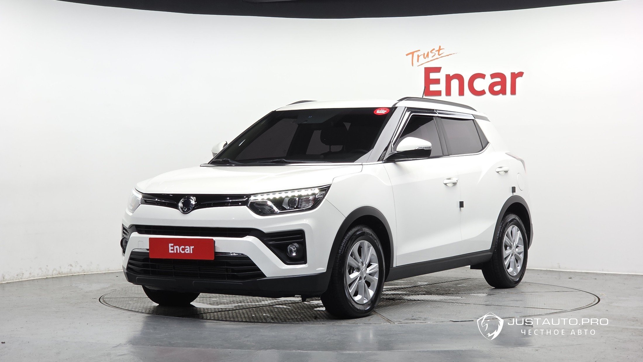 Автомобиль KG_Mobility_Ssangyong TIBOLI