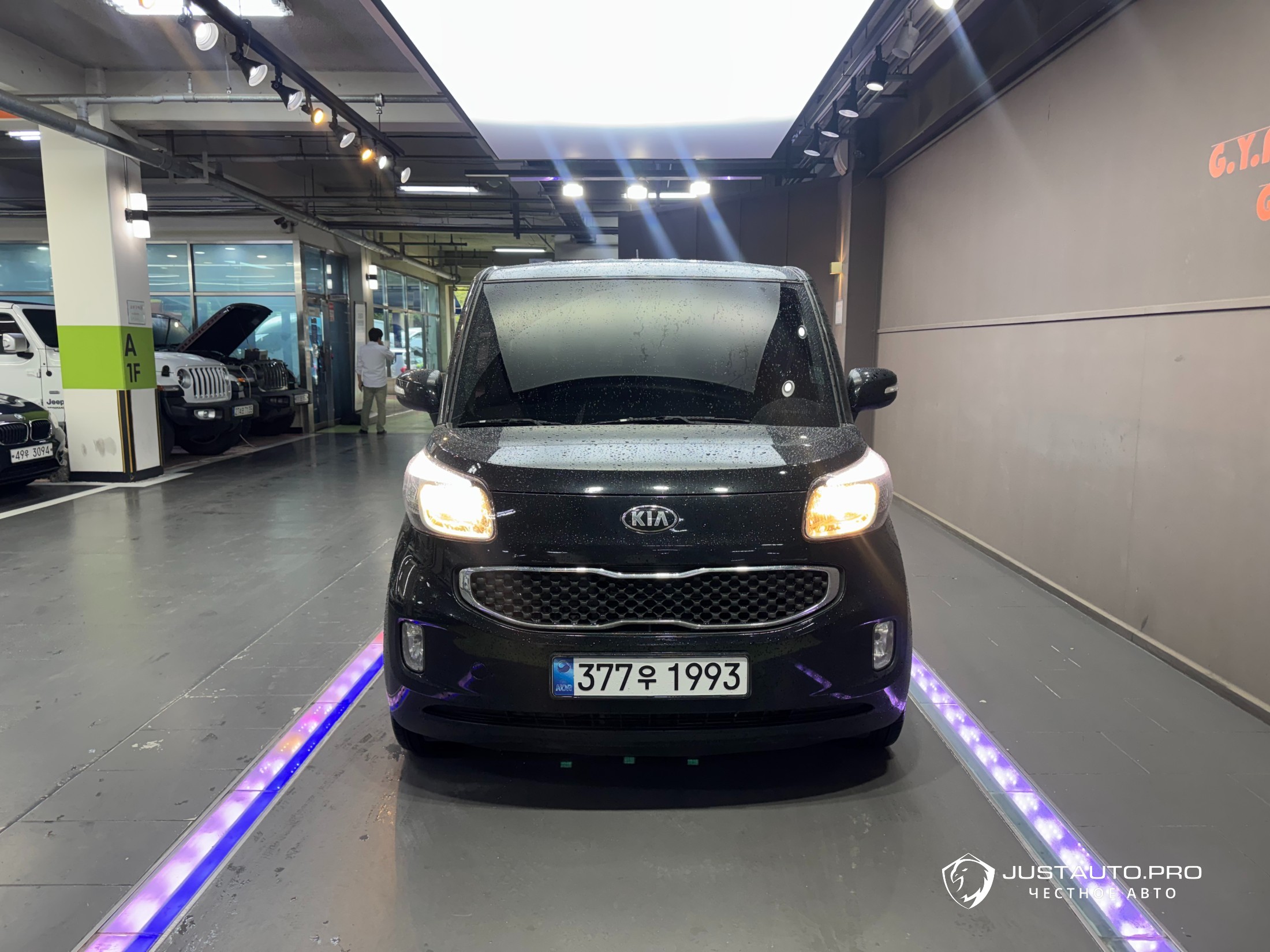 Автомобиль Kia RAY