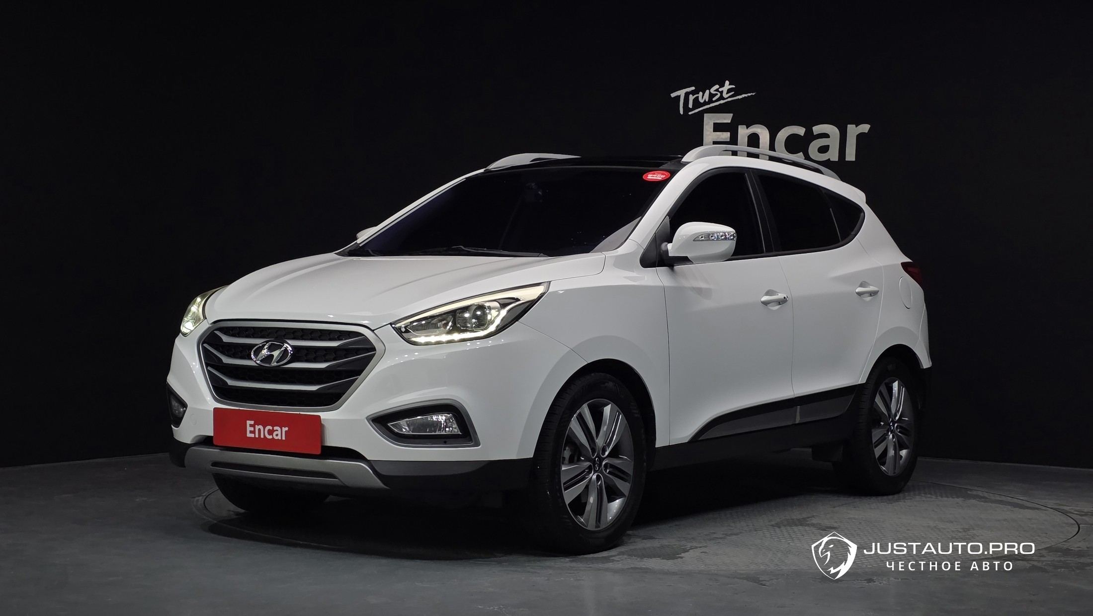 Автомобиль Hyundai Tucson