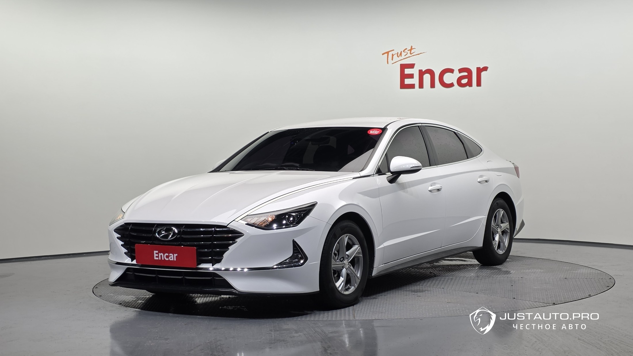 Автомобиль Hyundai Sonata
