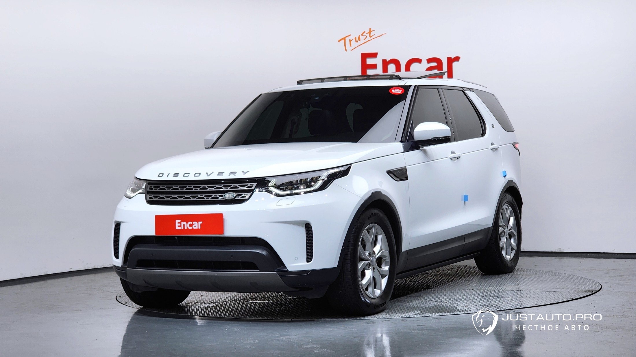 Автомобиль Land Rover Discovery