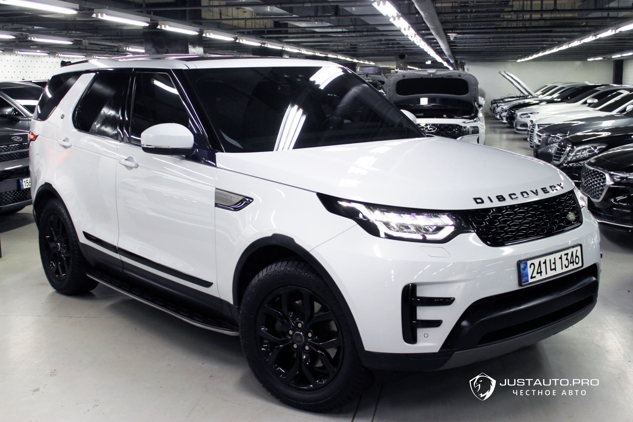 Автомобиль Land Rover Discovery