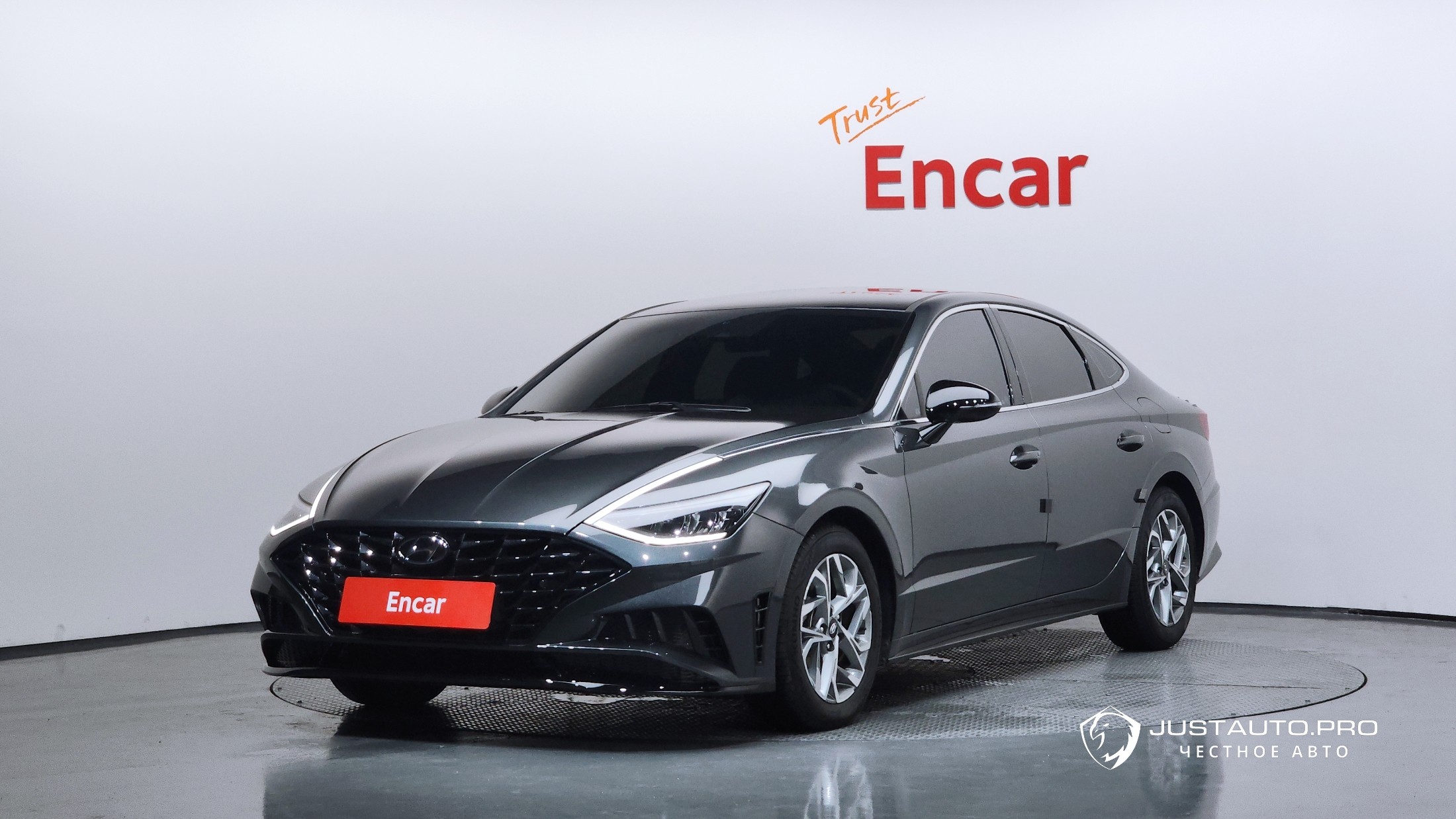 Автомобиль Hyundai Sonata
