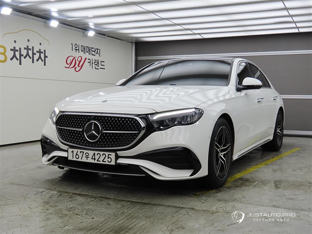 Автомобиль Mercedes-Benz E-Class
