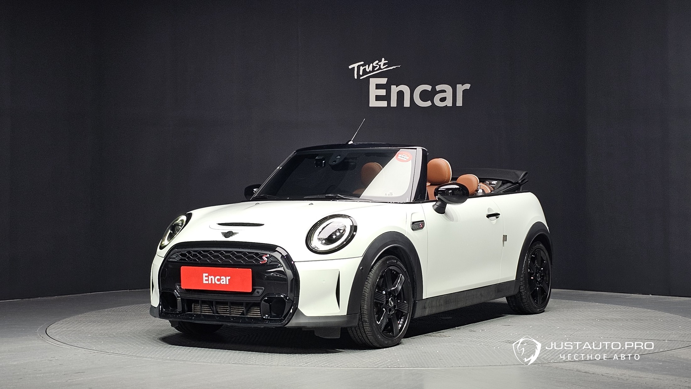 Автомобиль Mini Cooper Convertible