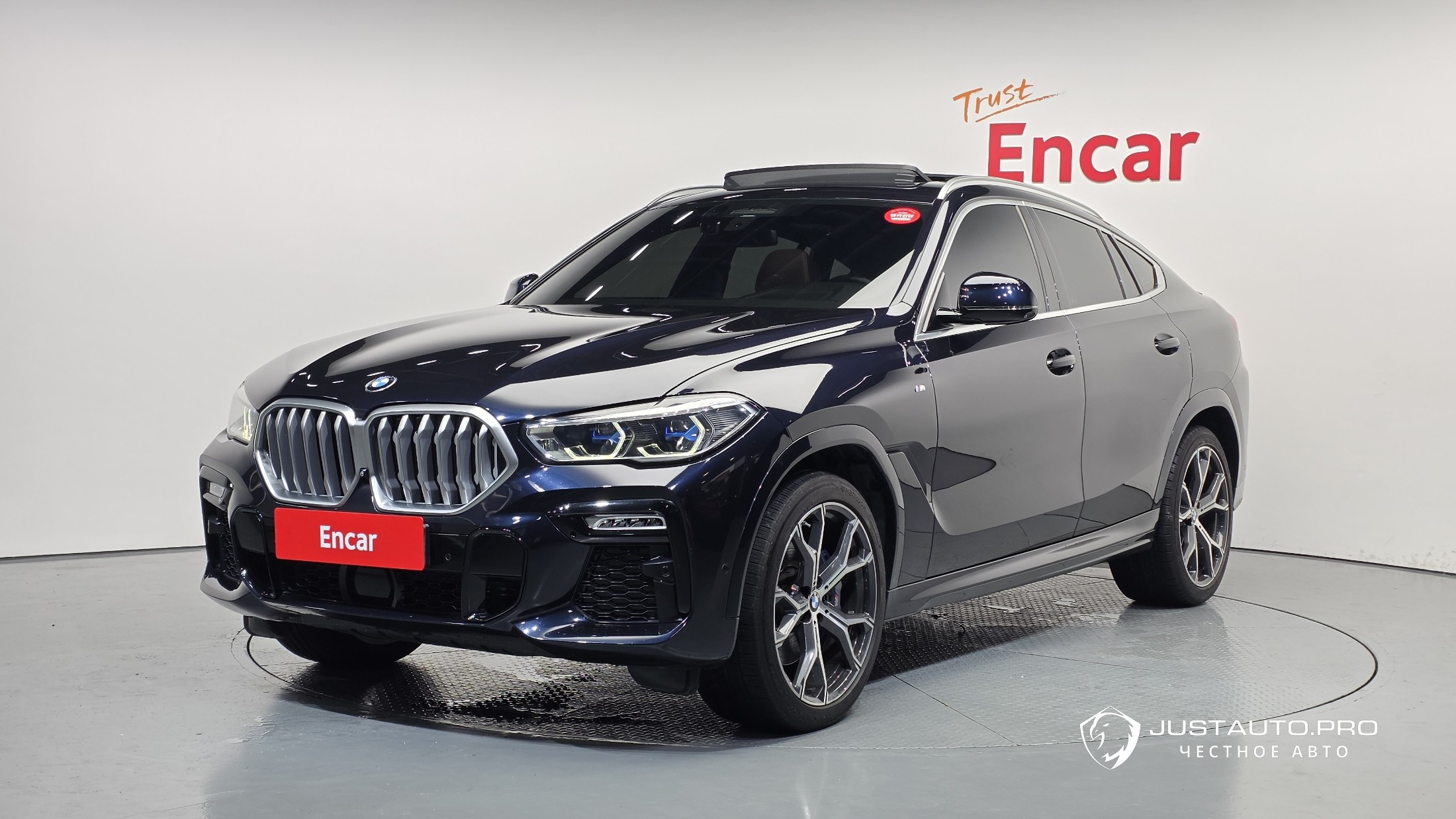 Автомобиль BMW X6