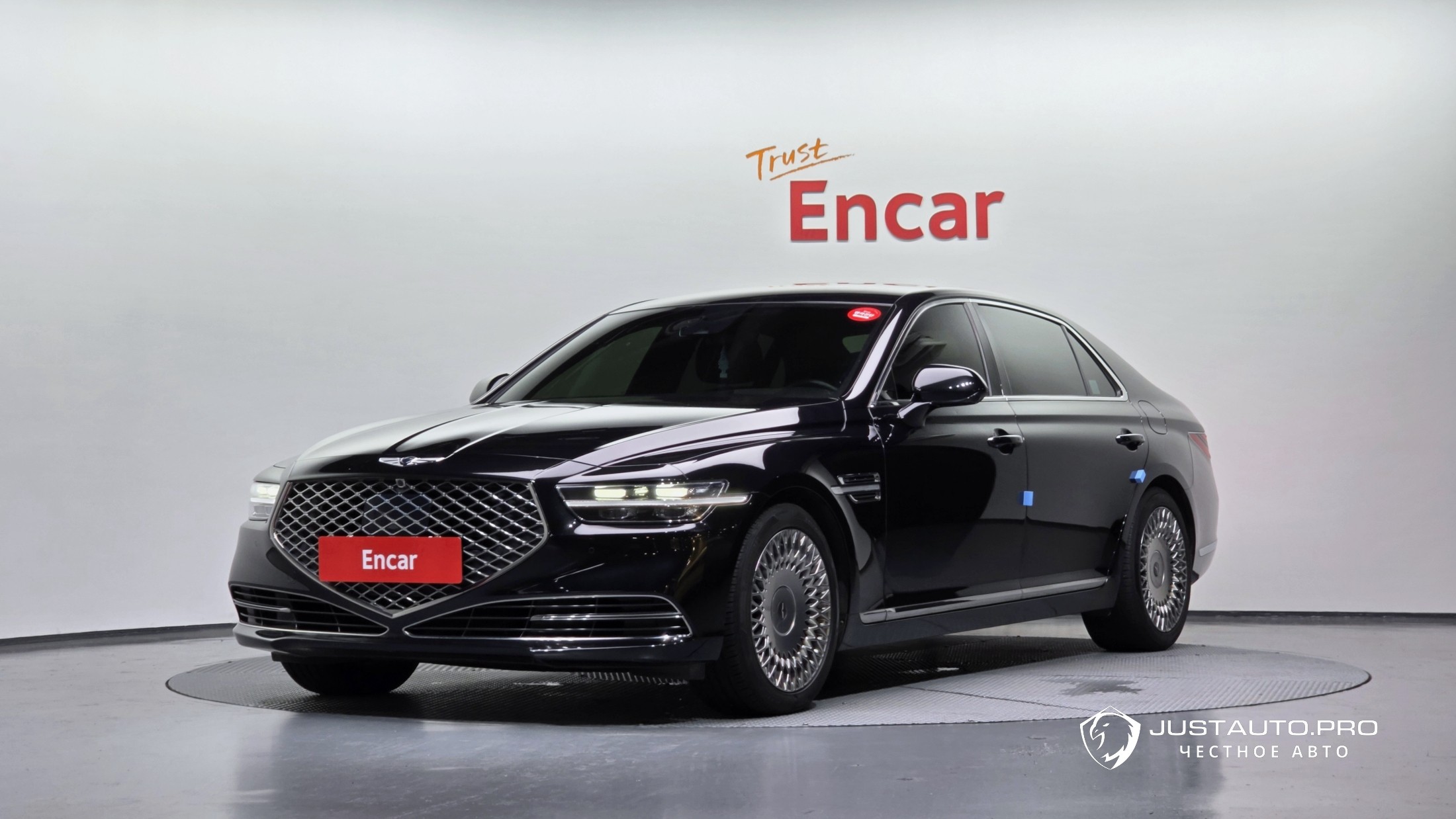 Автомобиль Genesis G90