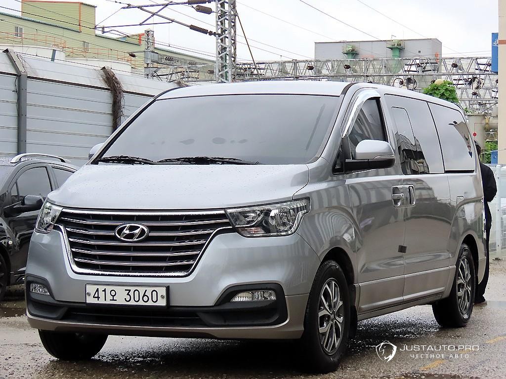 Автомобиль Hyundai Starex