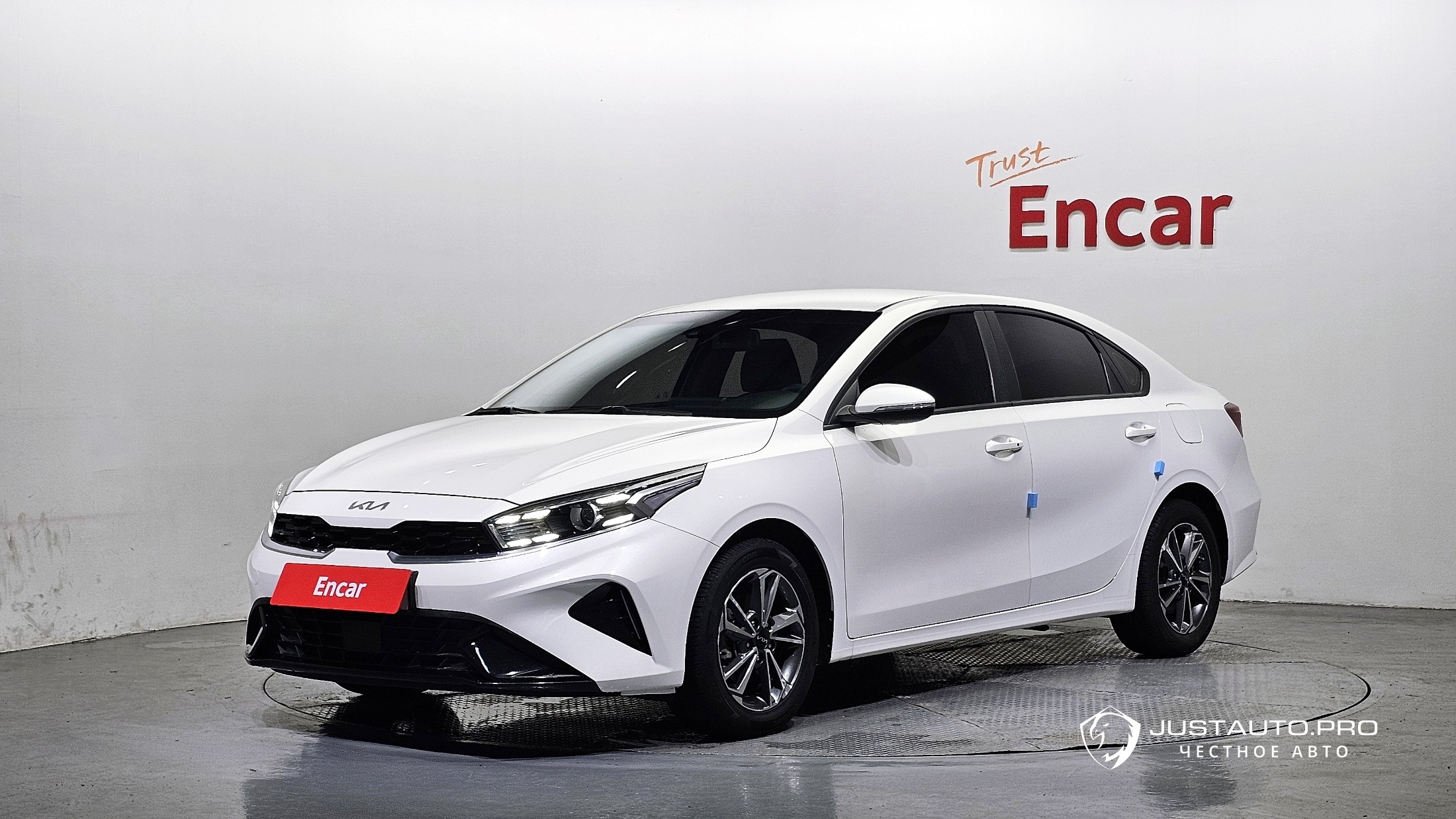 Автомобиль Kia K3