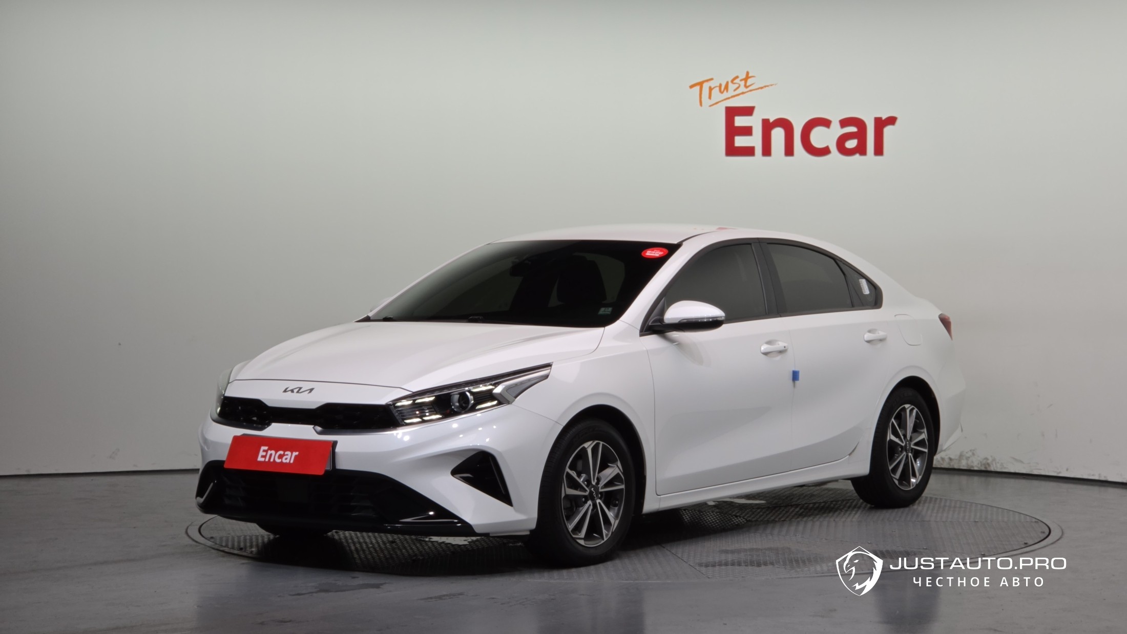Автомобиль Kia K3