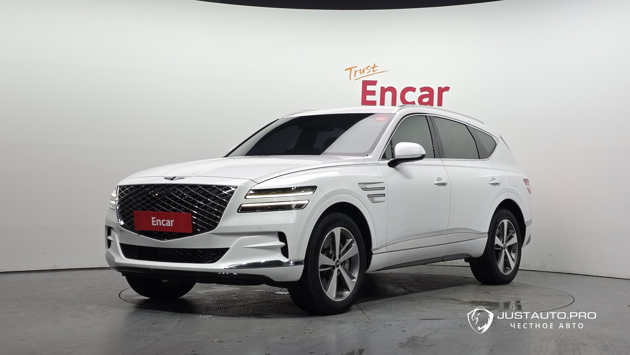 Автомобиль Genesis GV80