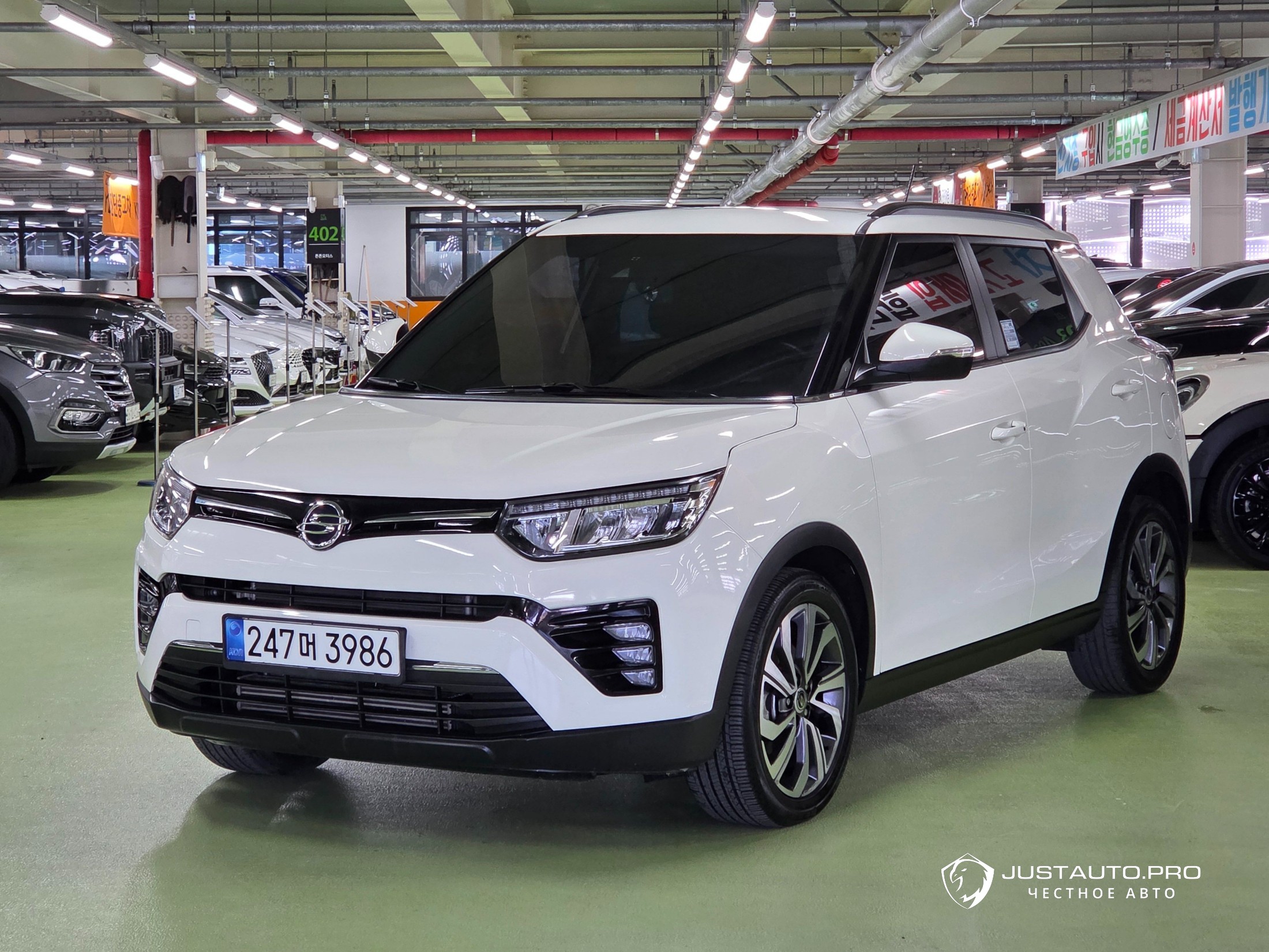 Автомобиль KG_Mobility_Ssangyong TIBOLI