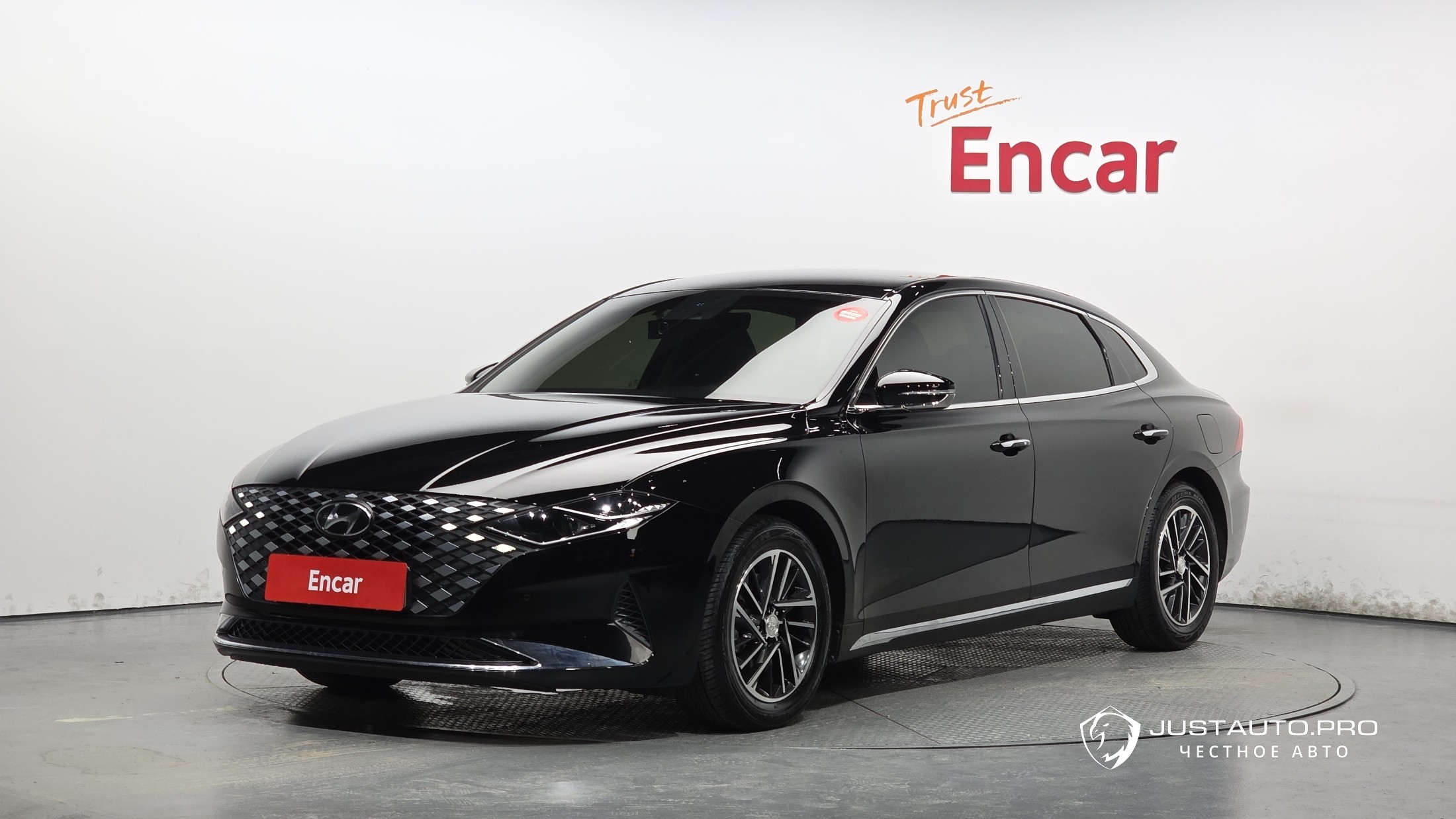 Автомобиль Hyundai Grandeur