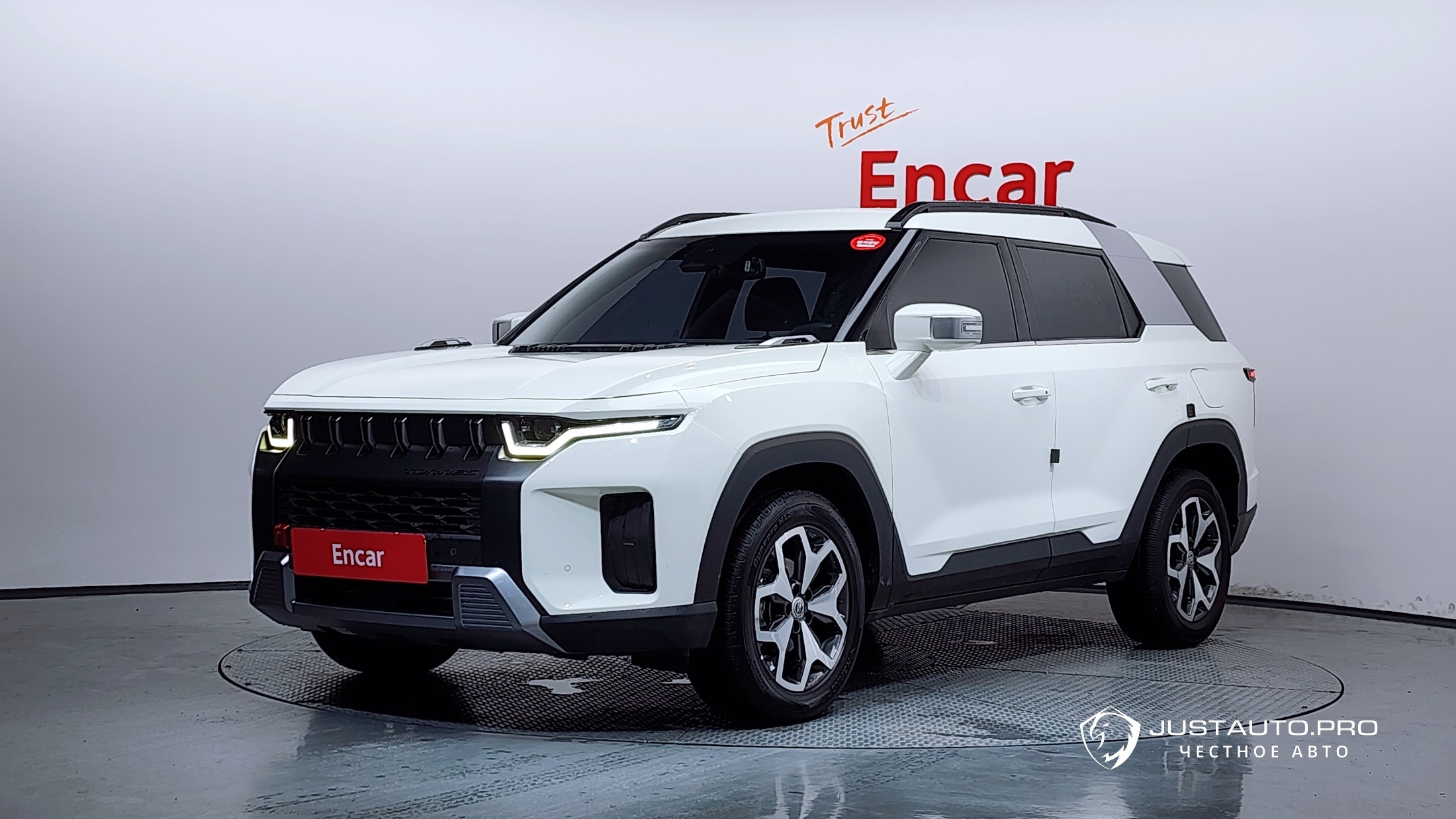 Автомобиль KG_Mobility_Ssangyong Torres