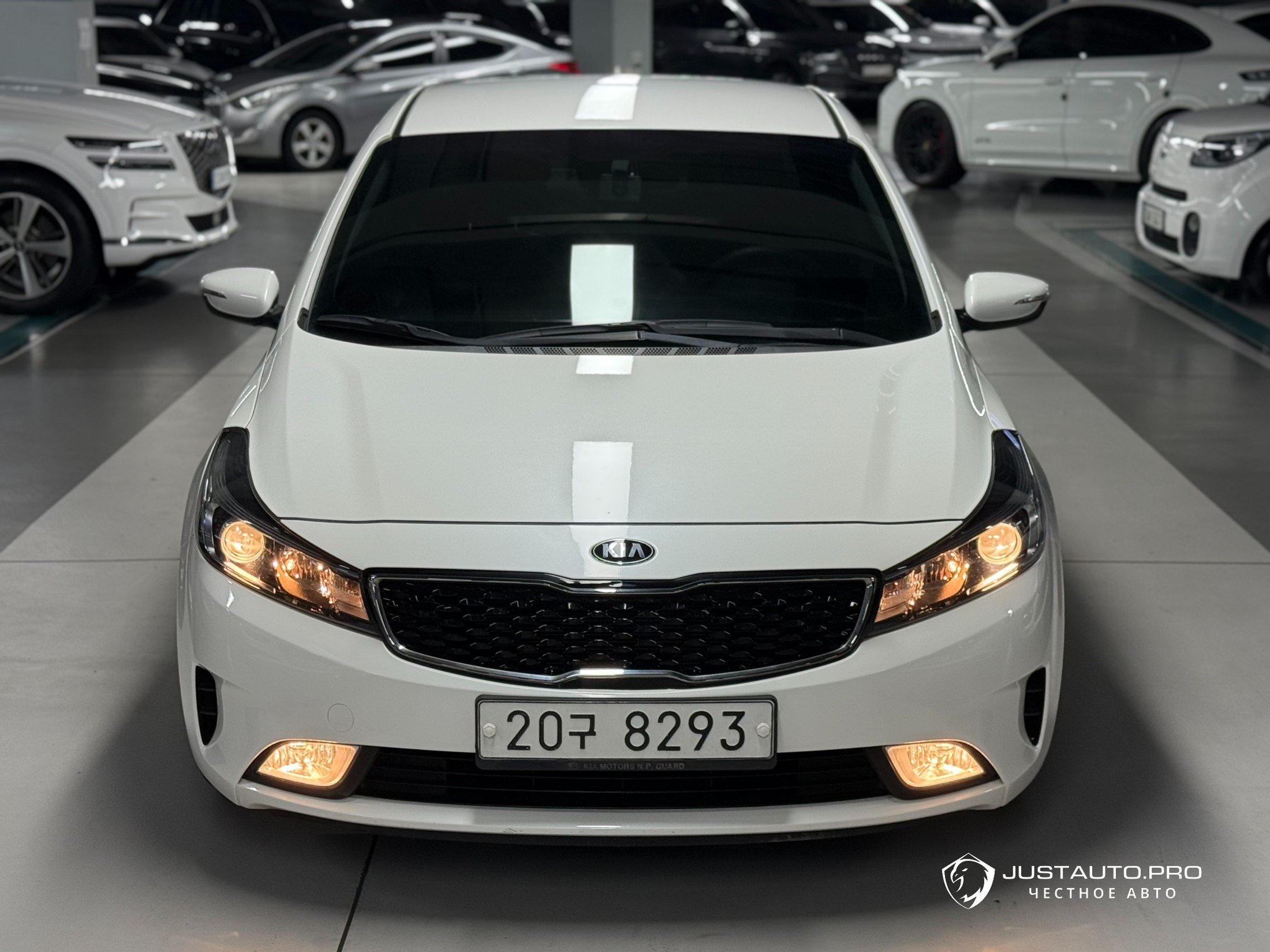 Автомобиль Kia K3