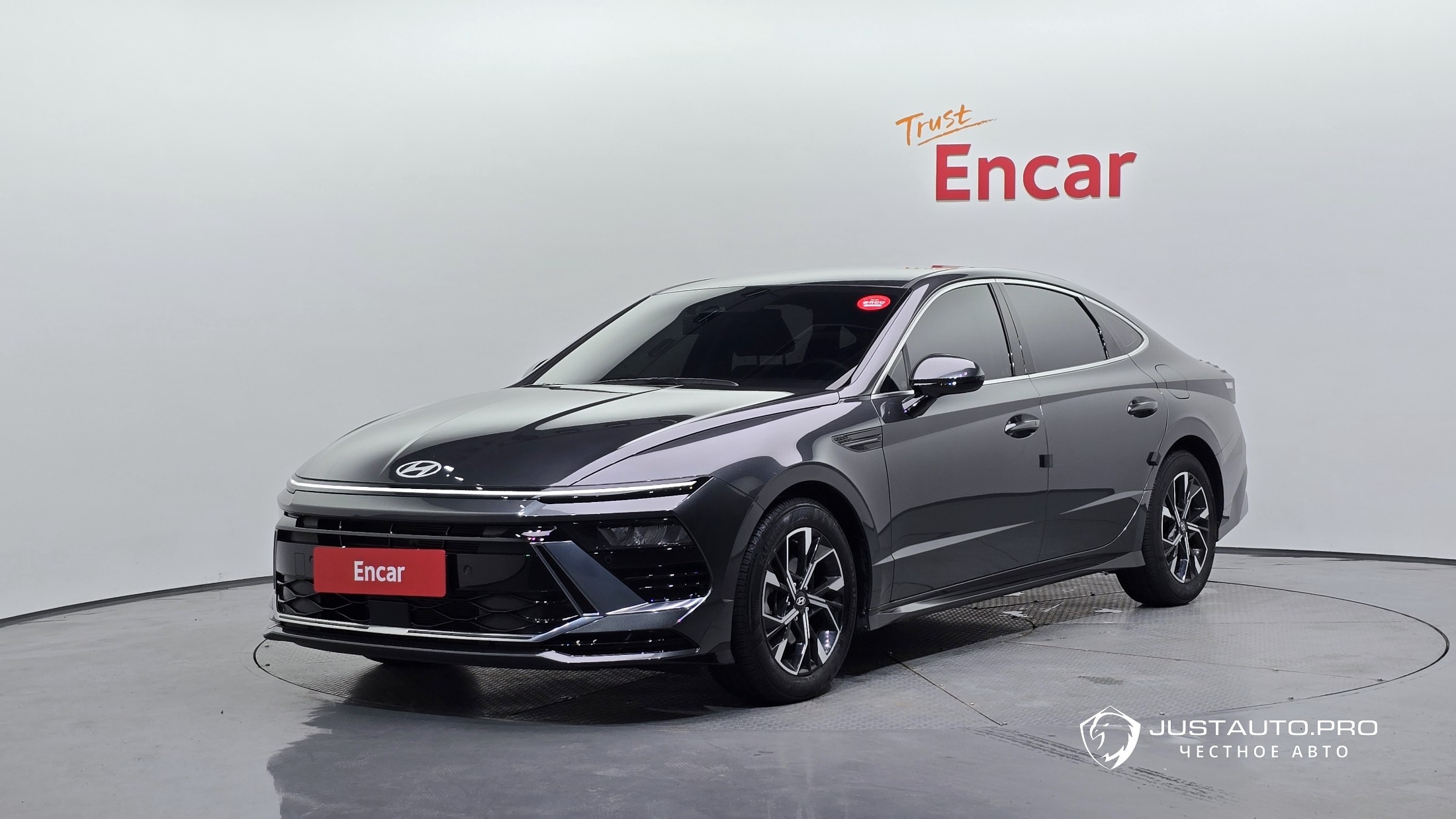 Автомобиль Hyundai Sonata