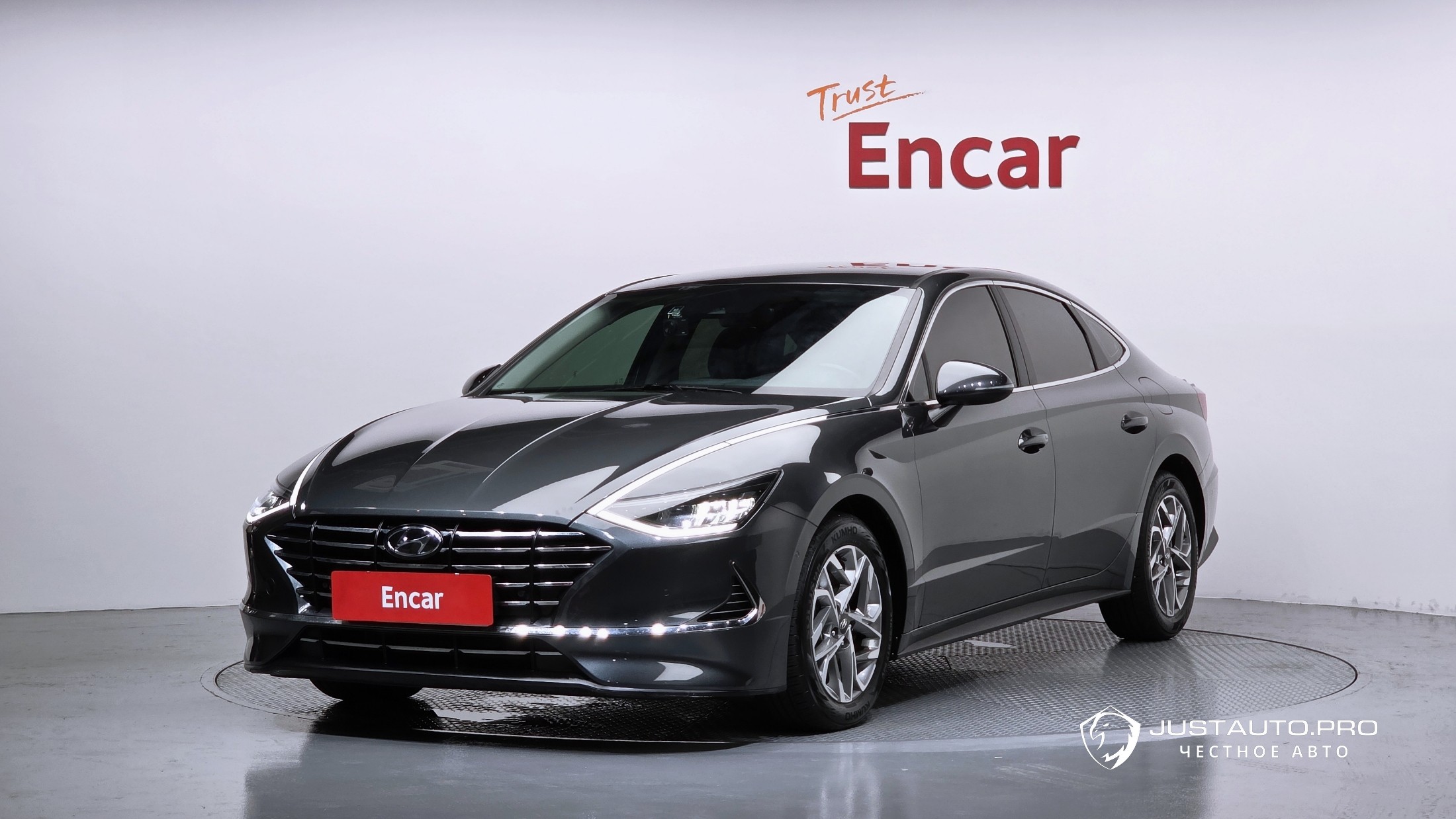 Автомобиль Hyundai Sonata