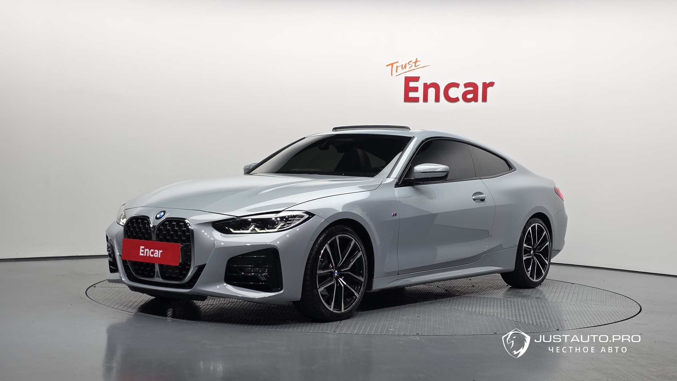 Автомобиль BMW 4-Series