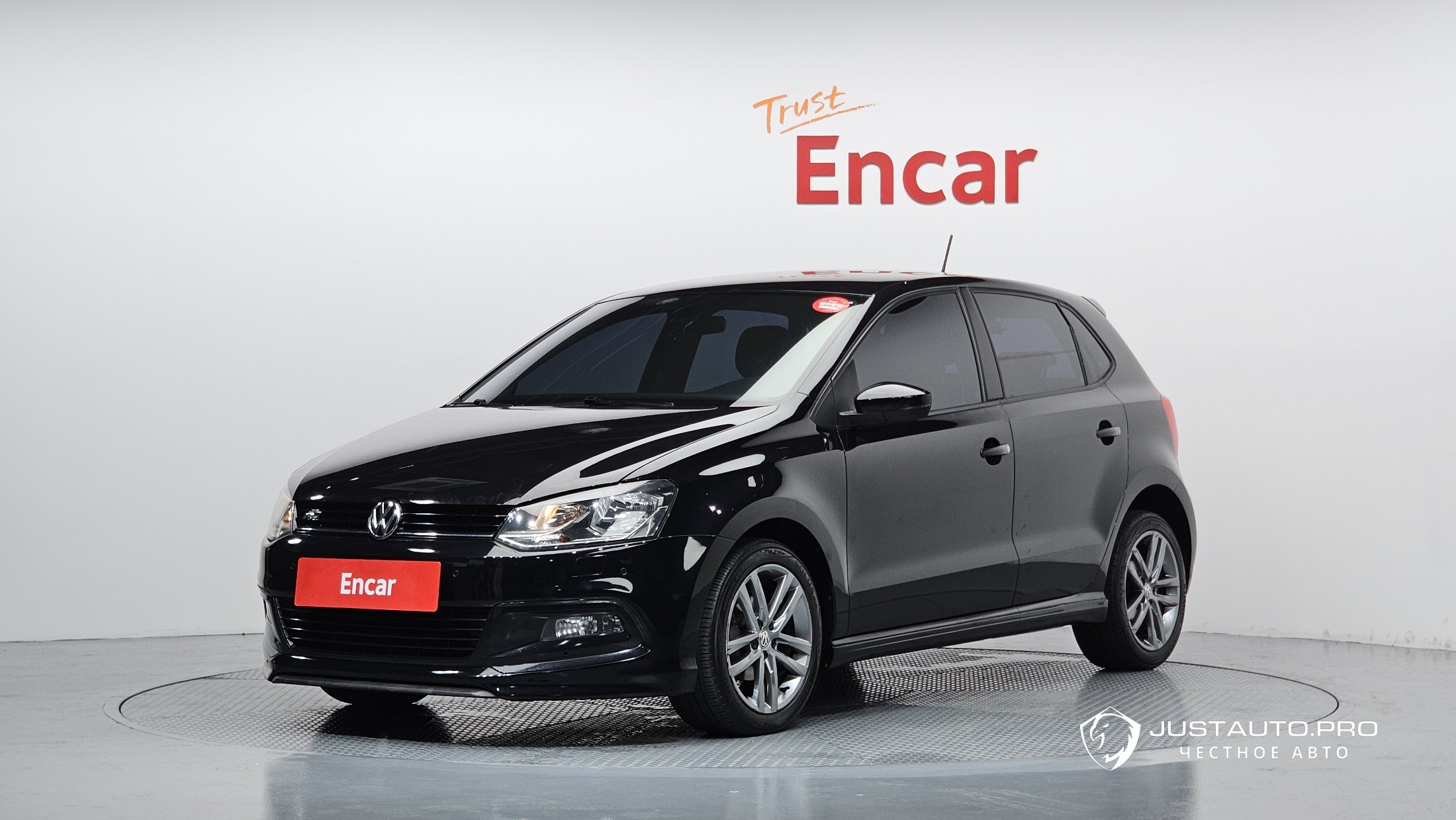 Автомобиль Volkswagen Polo