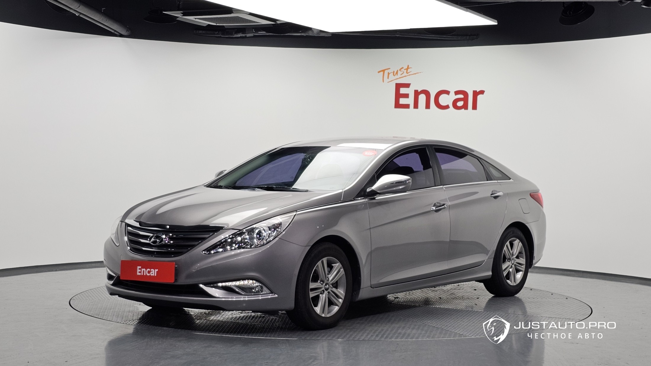 Автомобиль Hyundai Sonata
