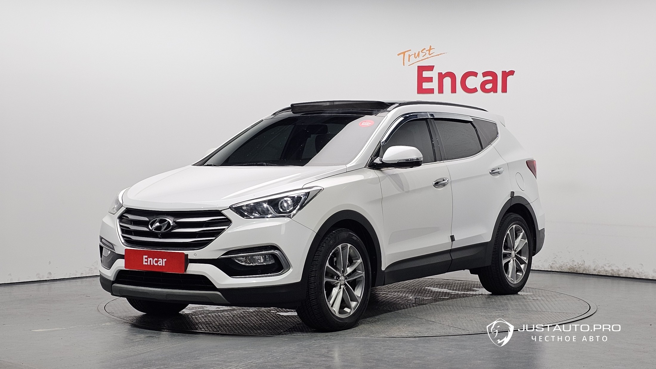 Автомобиль Hyundai Santafe