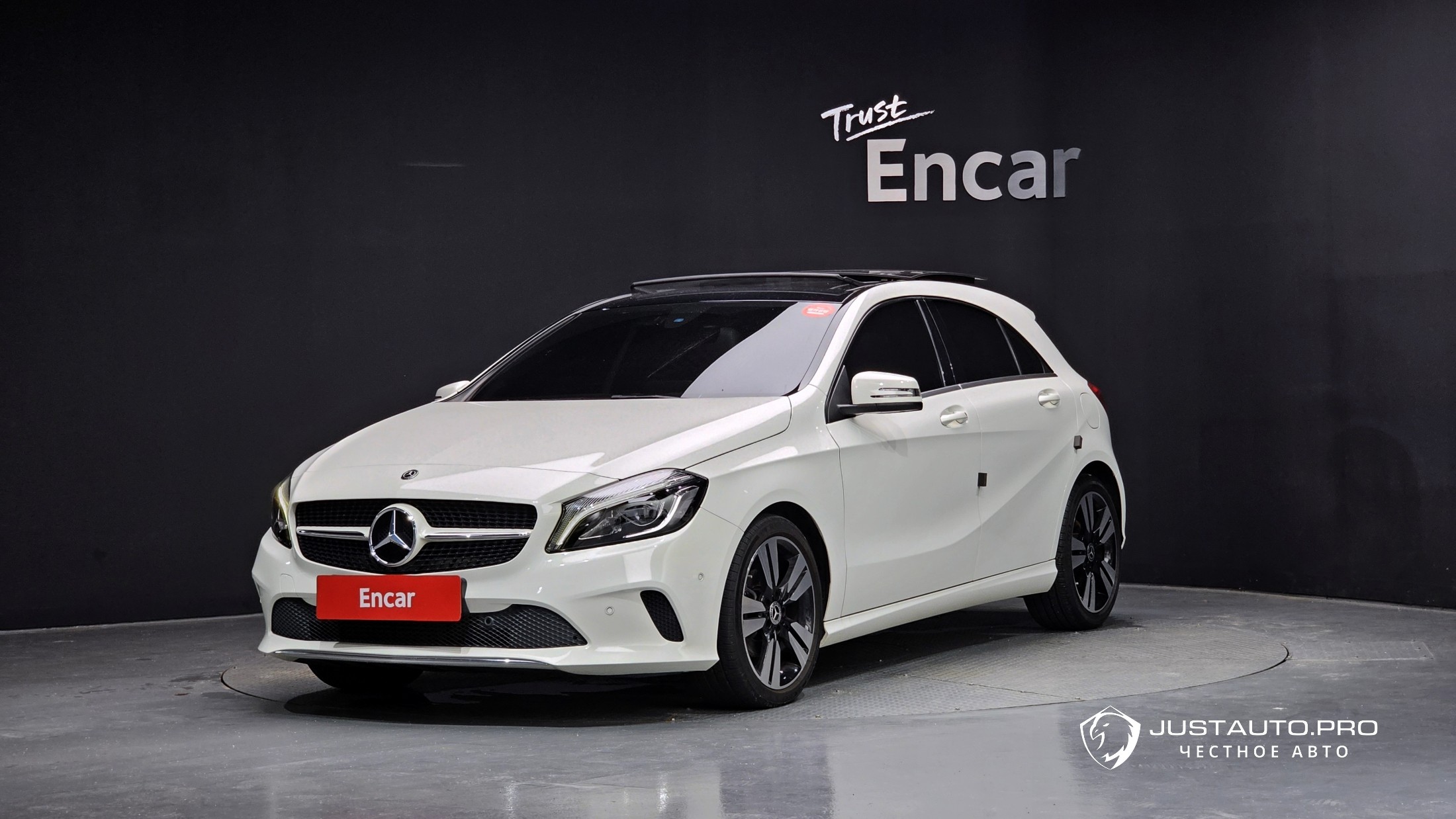 Автомобиль Mercedes-Benz A-Class
