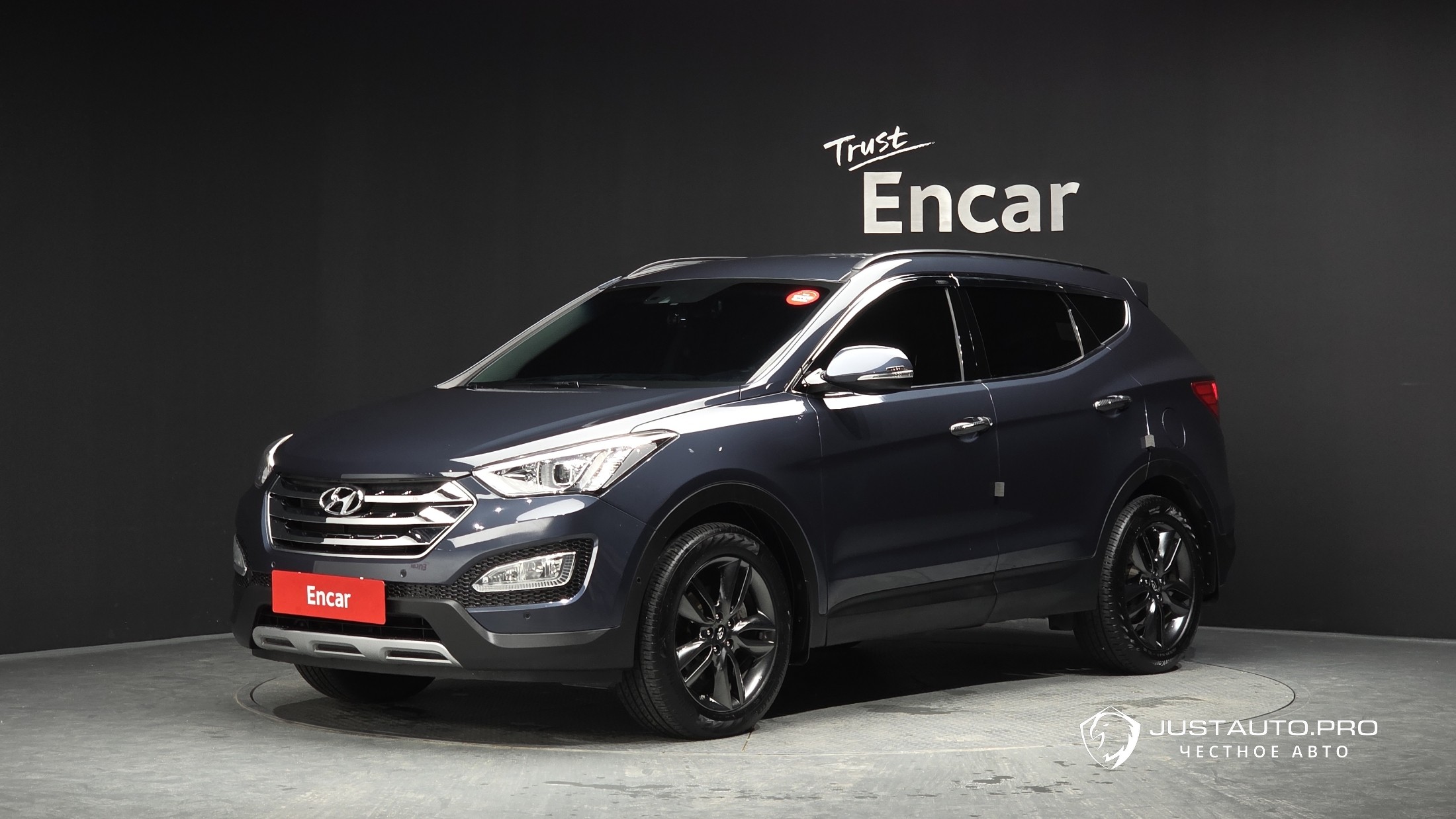 Автомобиль Hyundai Santafe
