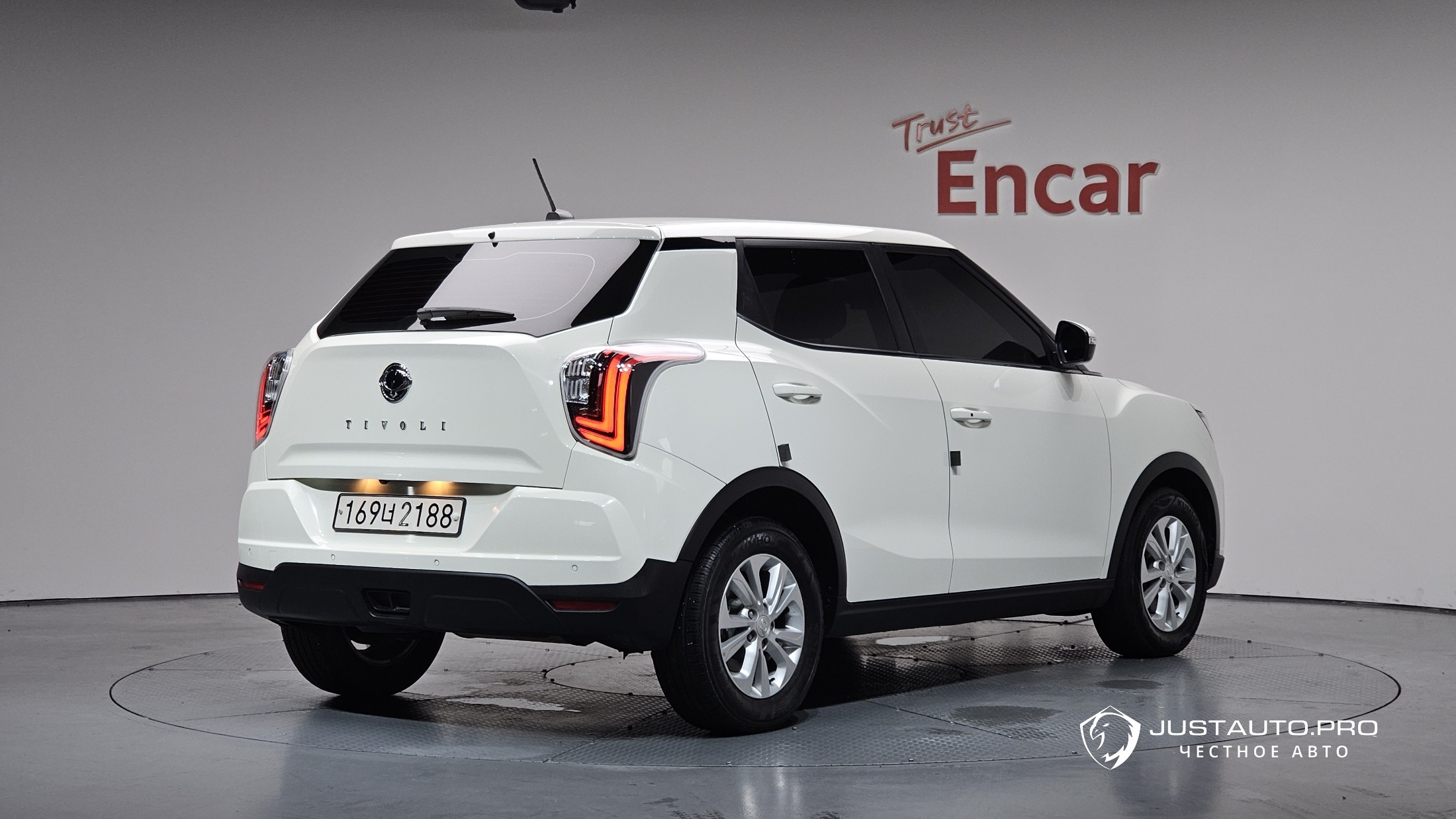 Автомобиль KG_Mobility_Ssangyong TIBOLI