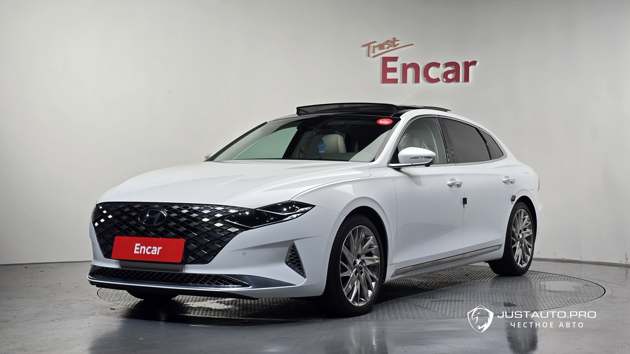 Автомобиль Hyundai Grandeur