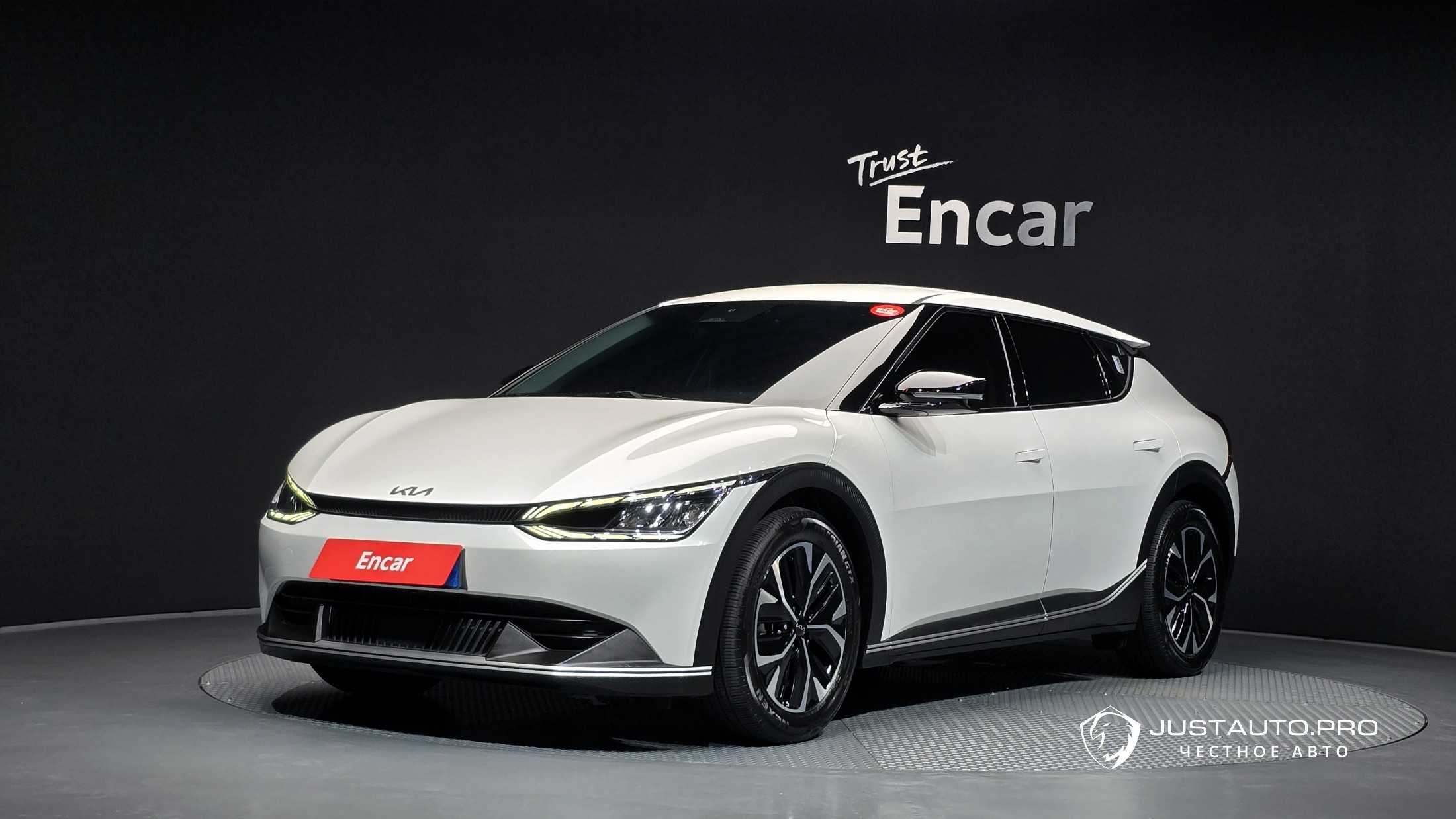 Автомобиль Kia EV6