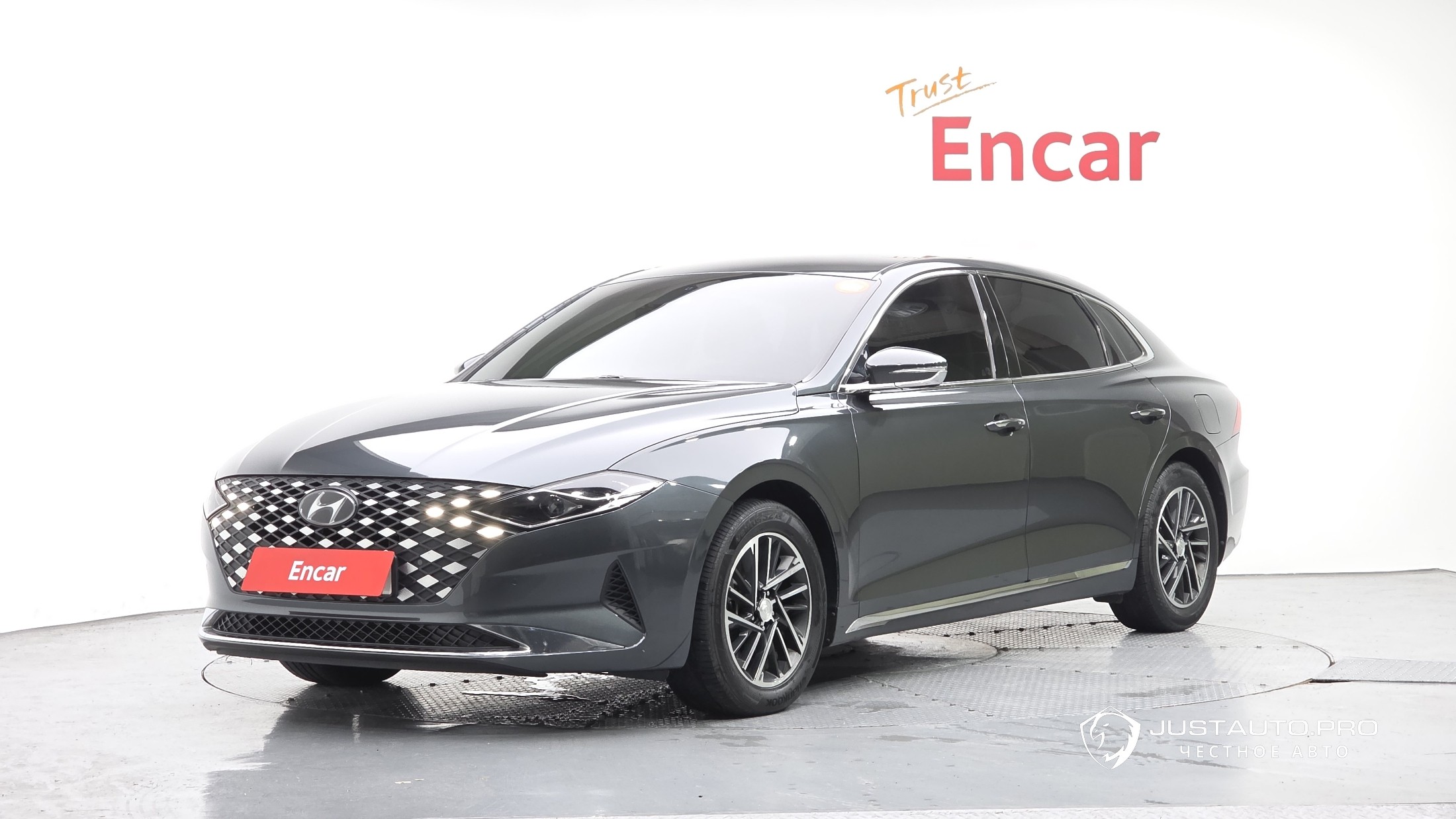 Автомобиль Hyundai Grandeur