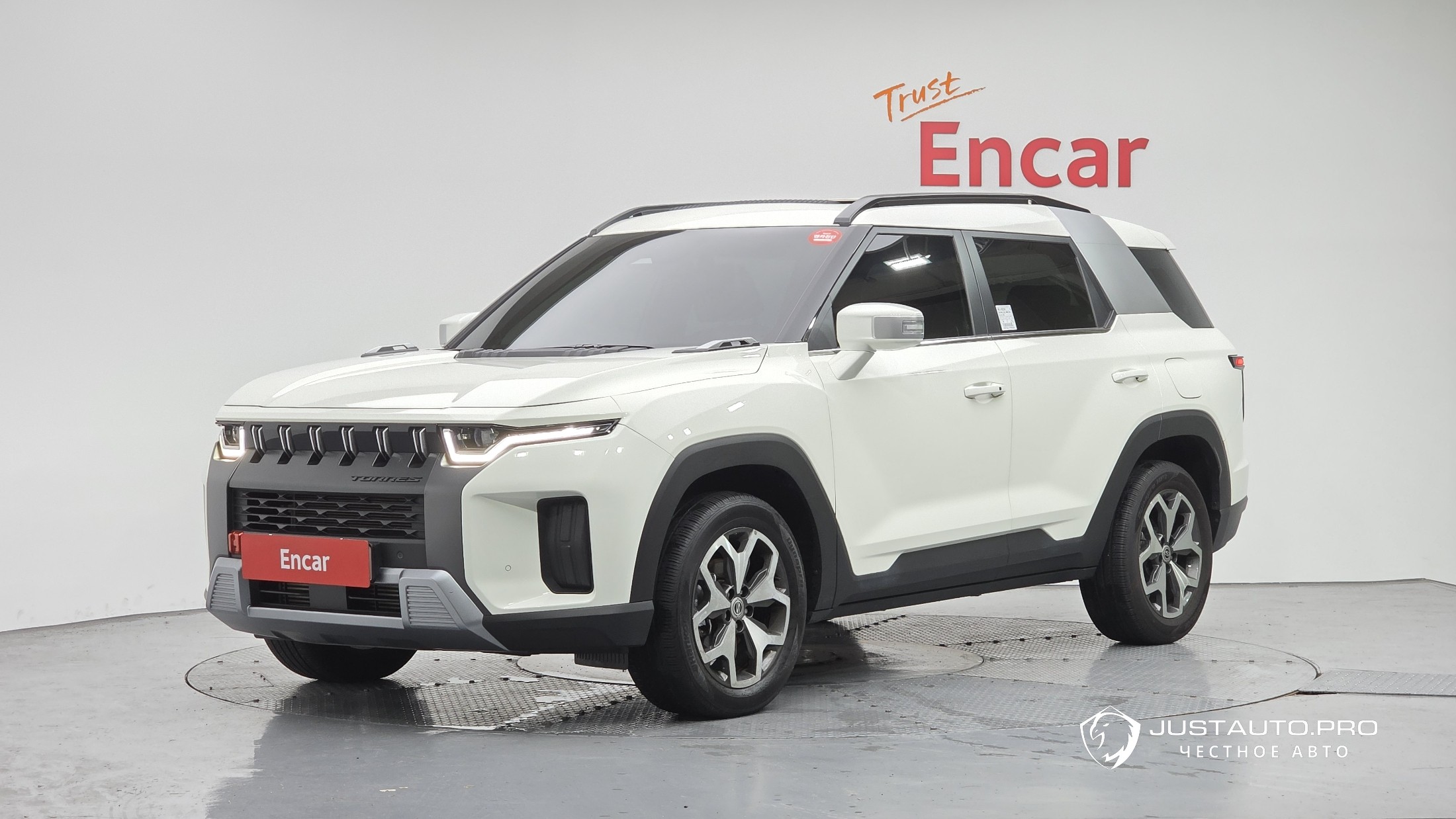 Автомобиль KG_Mobility_Ssangyong Torres