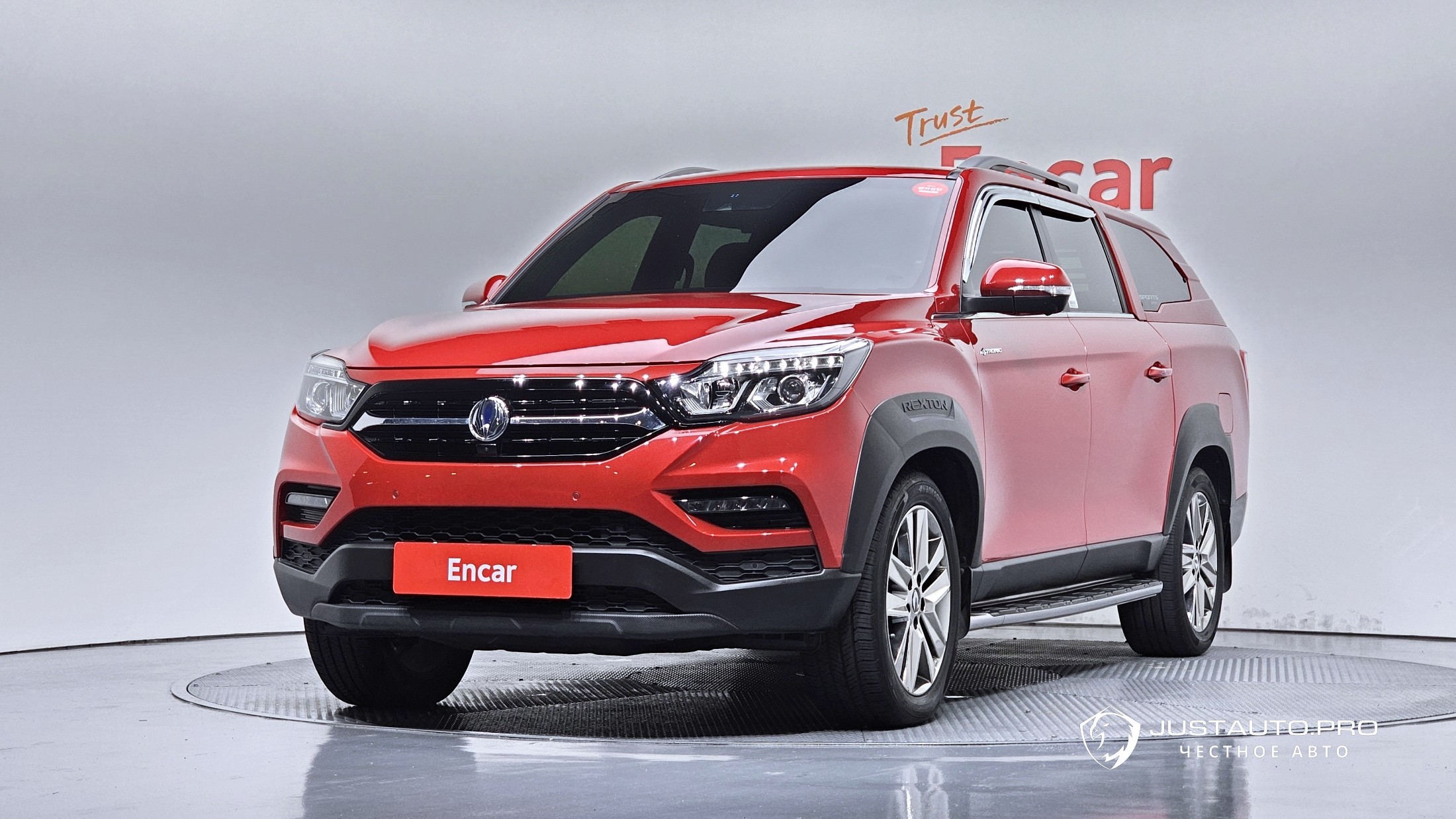 Автомобиль KG_Mobility_Ssangyong Rexton