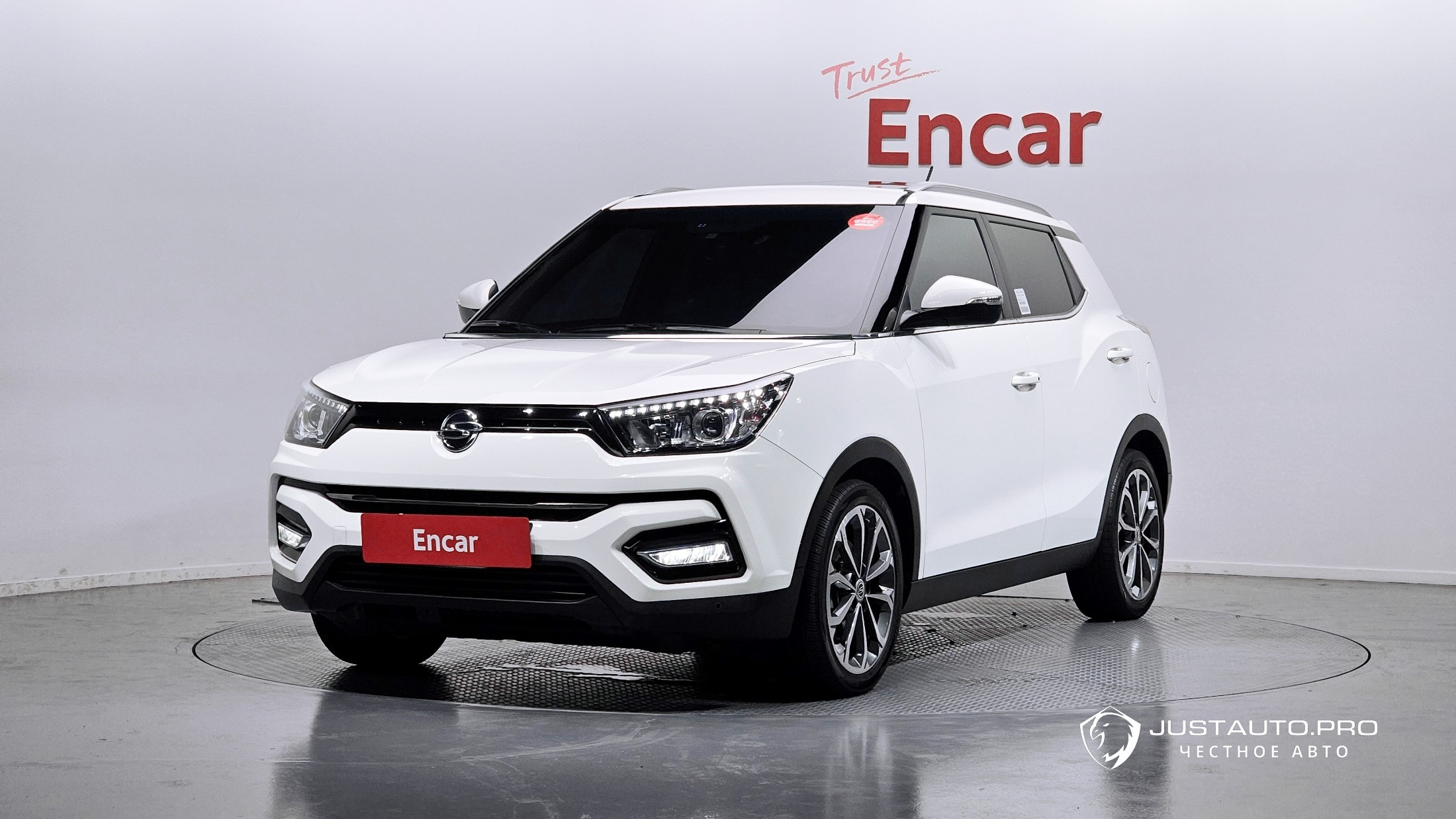 Автомобиль KG_Mobility_Ssangyong TIBOLI