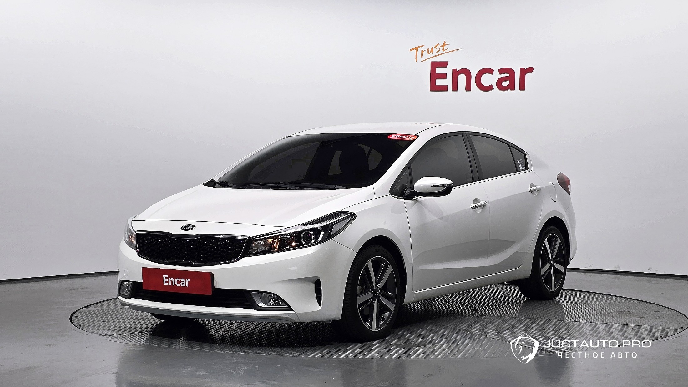 Автомобиль Kia K3