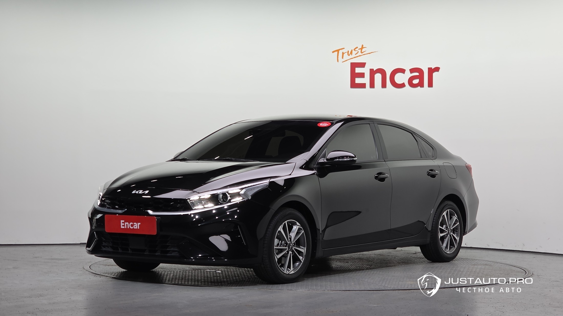 Автомобиль Kia K3