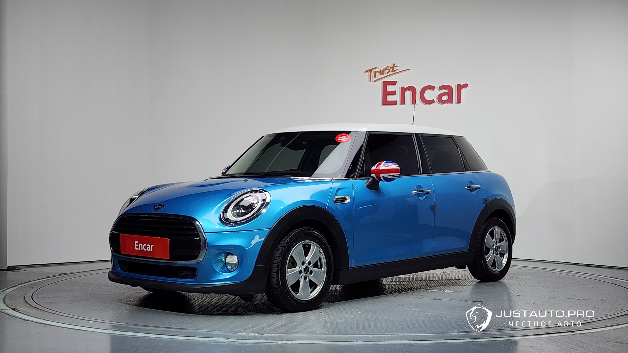 Автомобиль Mini Cooper