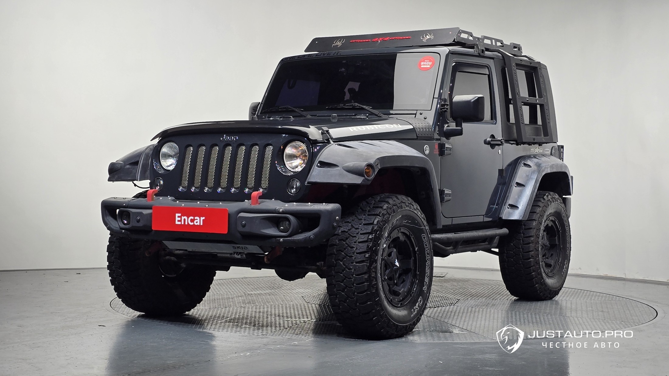 Автомобиль Jeep Wrangler