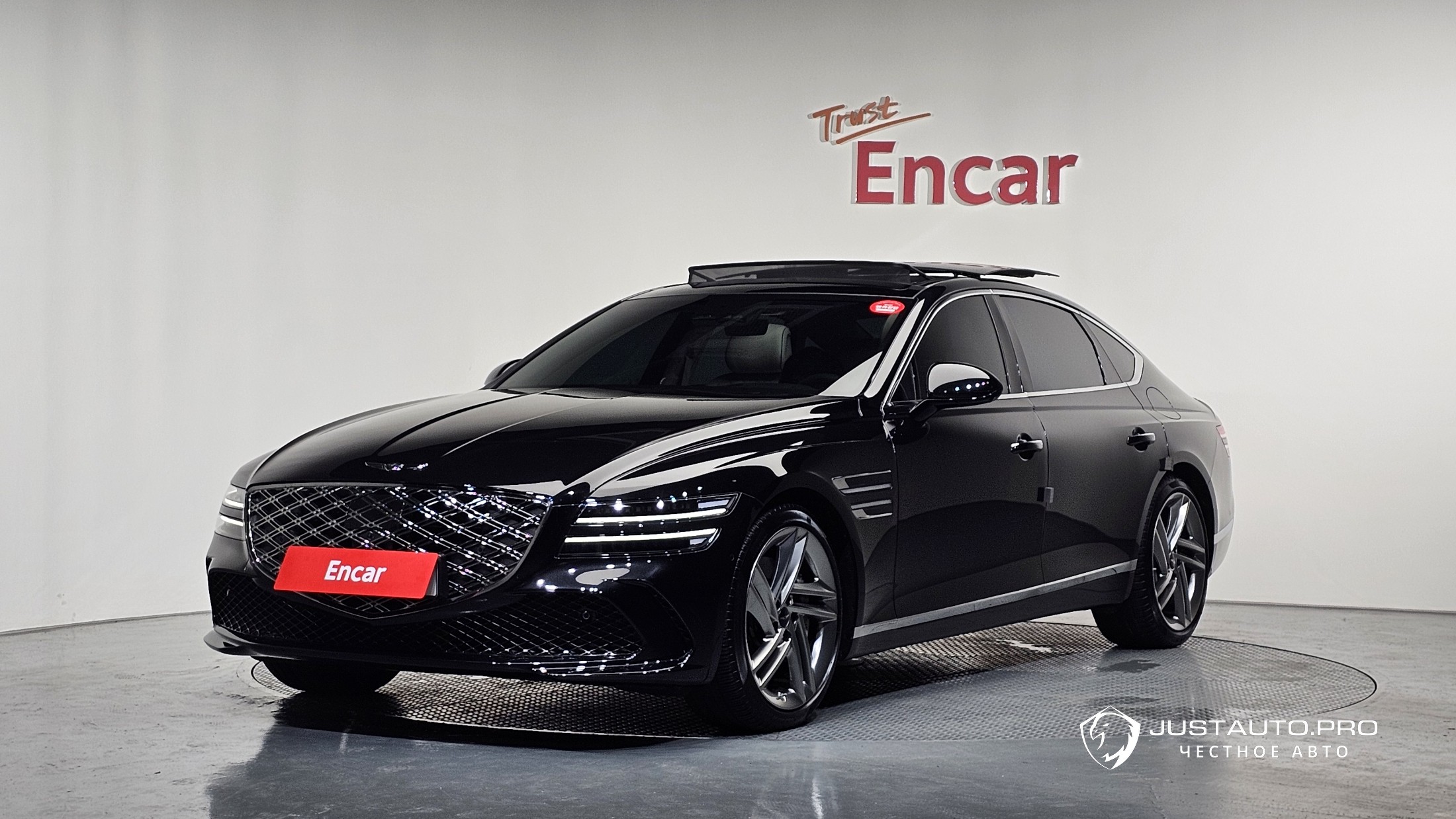 Автомобиль Genesis G80