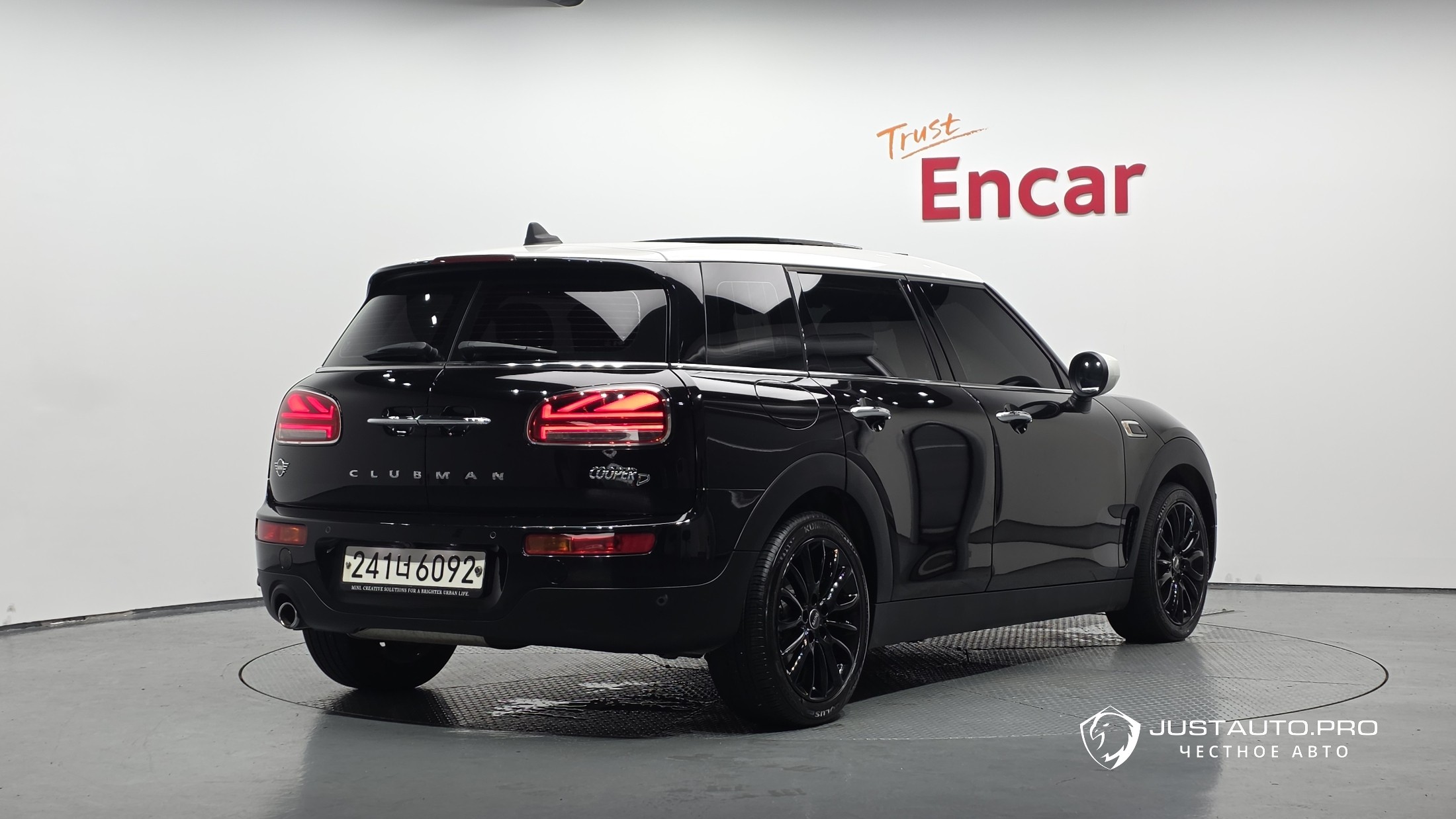 Автомобиль Mini Clubman