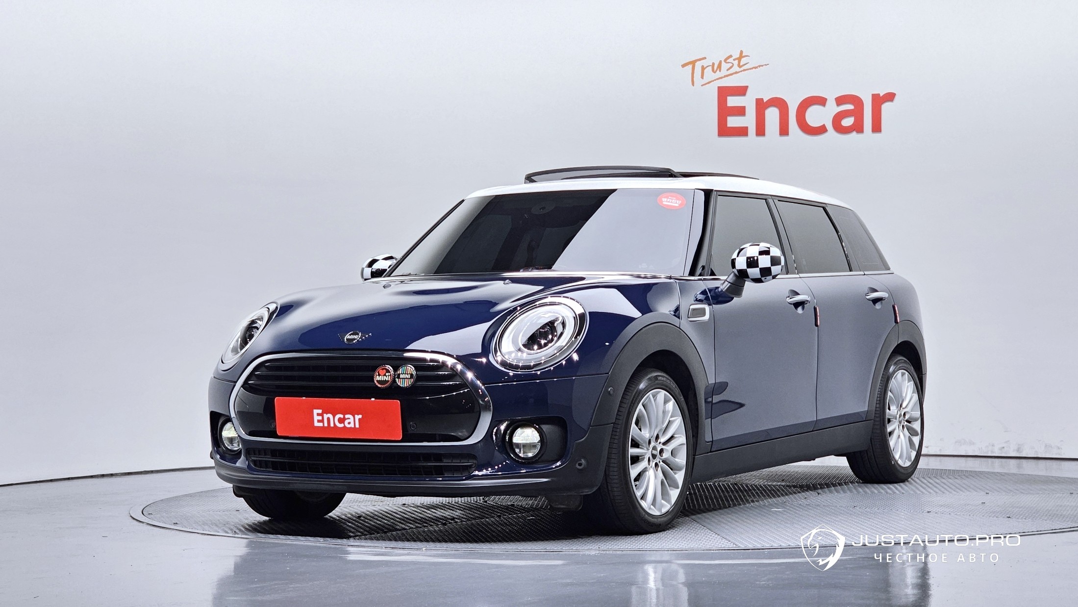 Автомобиль Mini Clubman