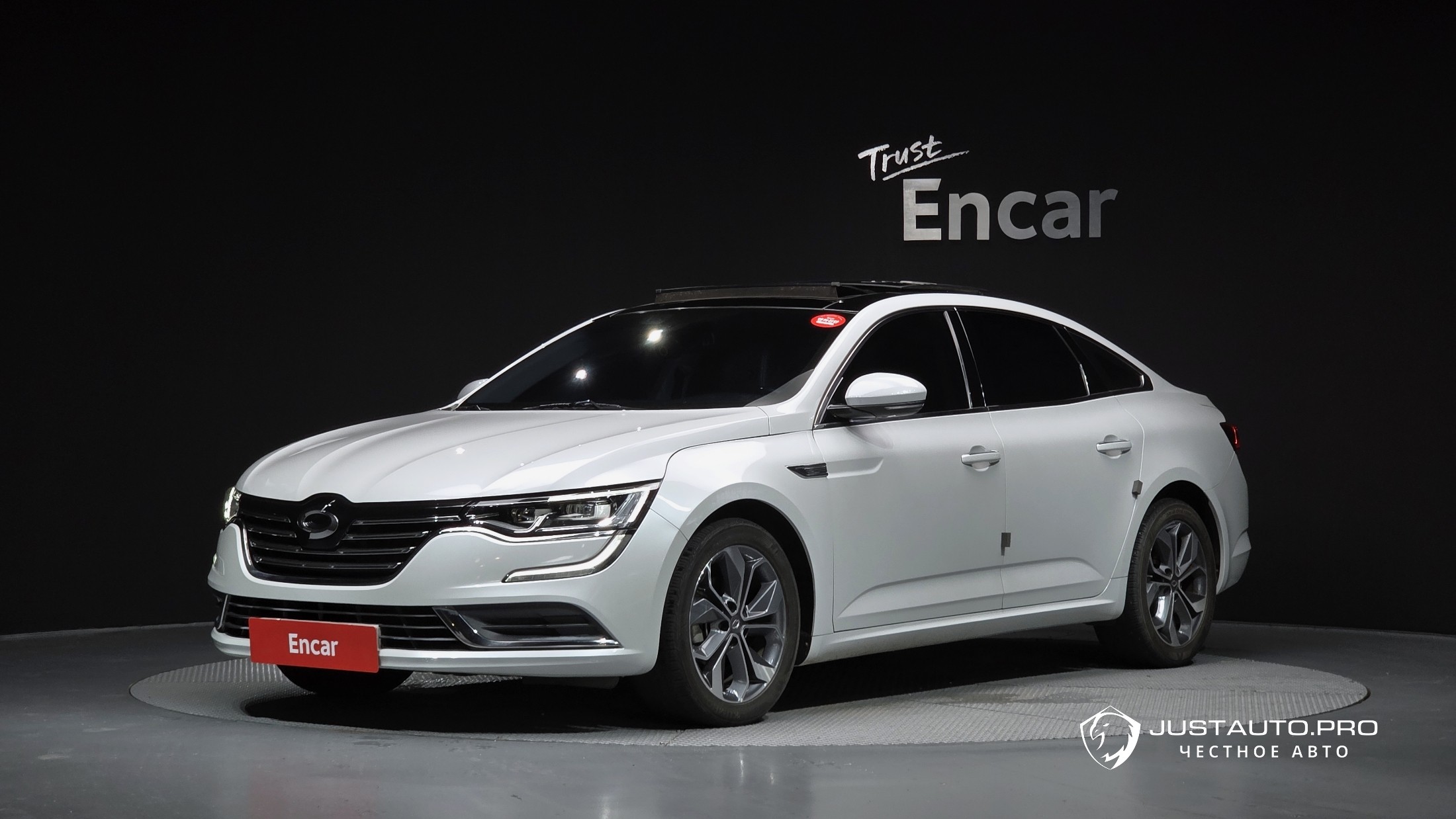 Автомобиль Renault-KoreaSamsung SM6
