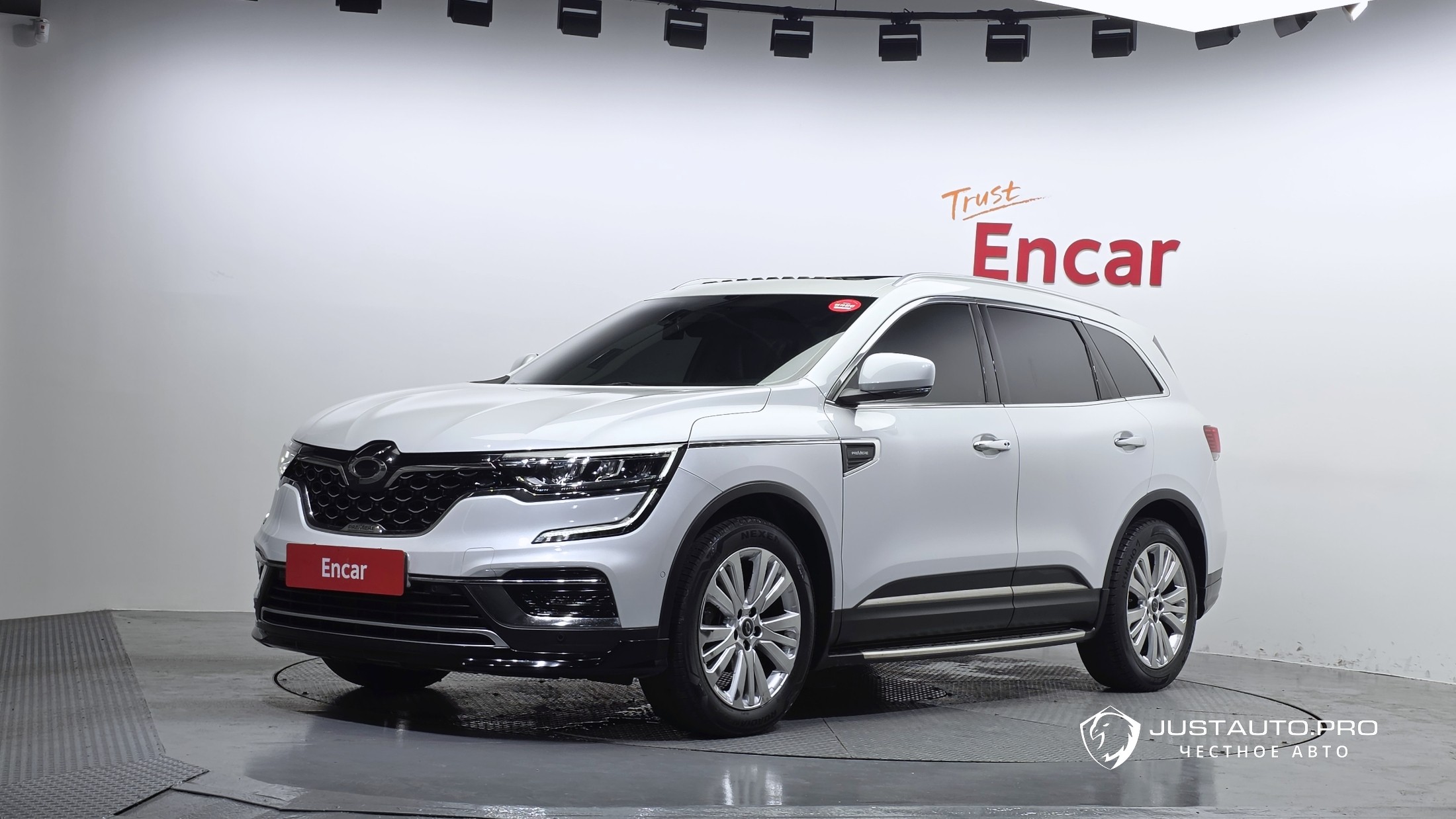 Автомобиль Renault-KoreaSamsung QM6