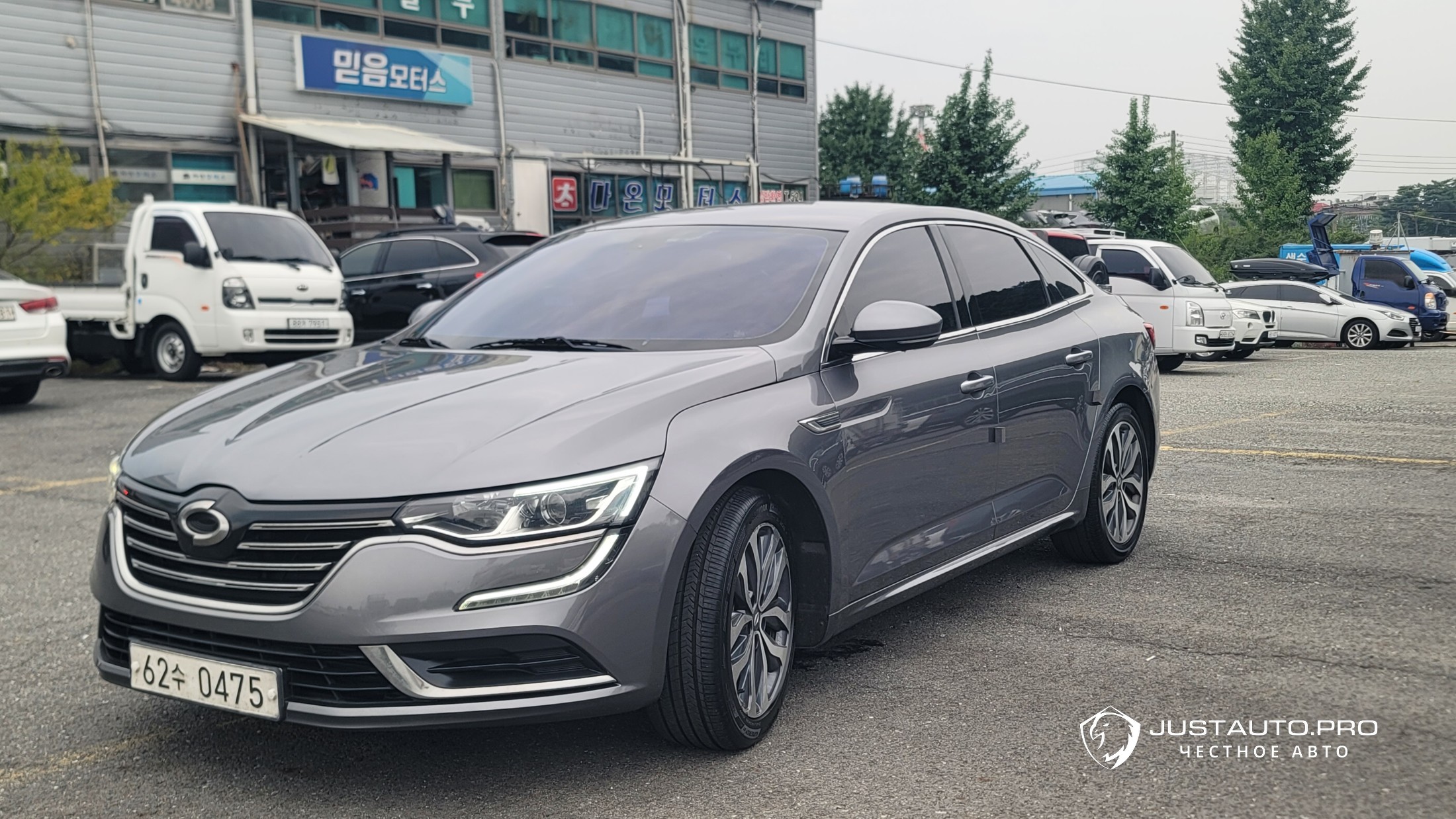 Автомобиль Renault-KoreaSamsung SM6